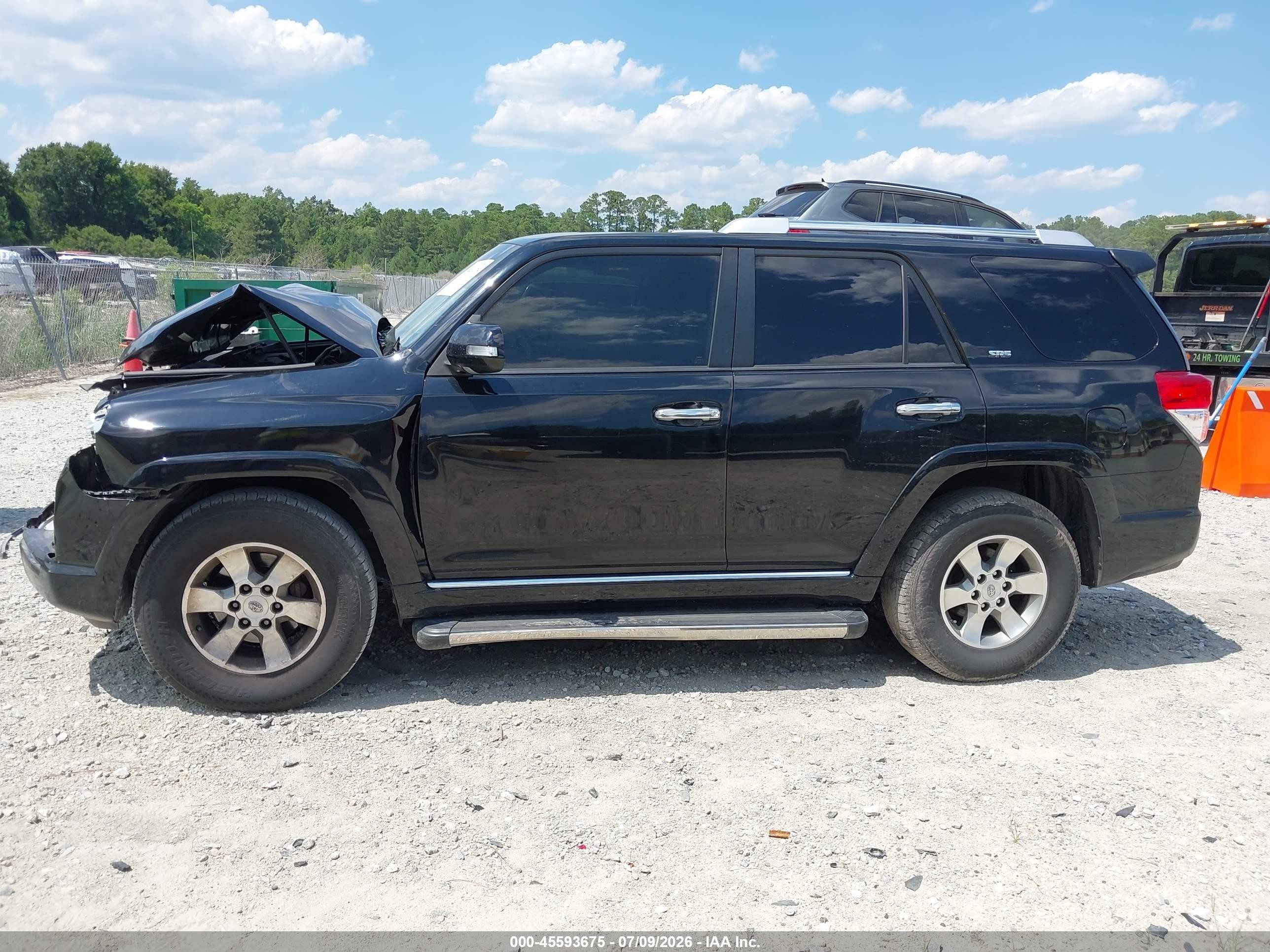 2013 Toyota 4runner Sr5 Black vin: JTEZU5JR8D5058268