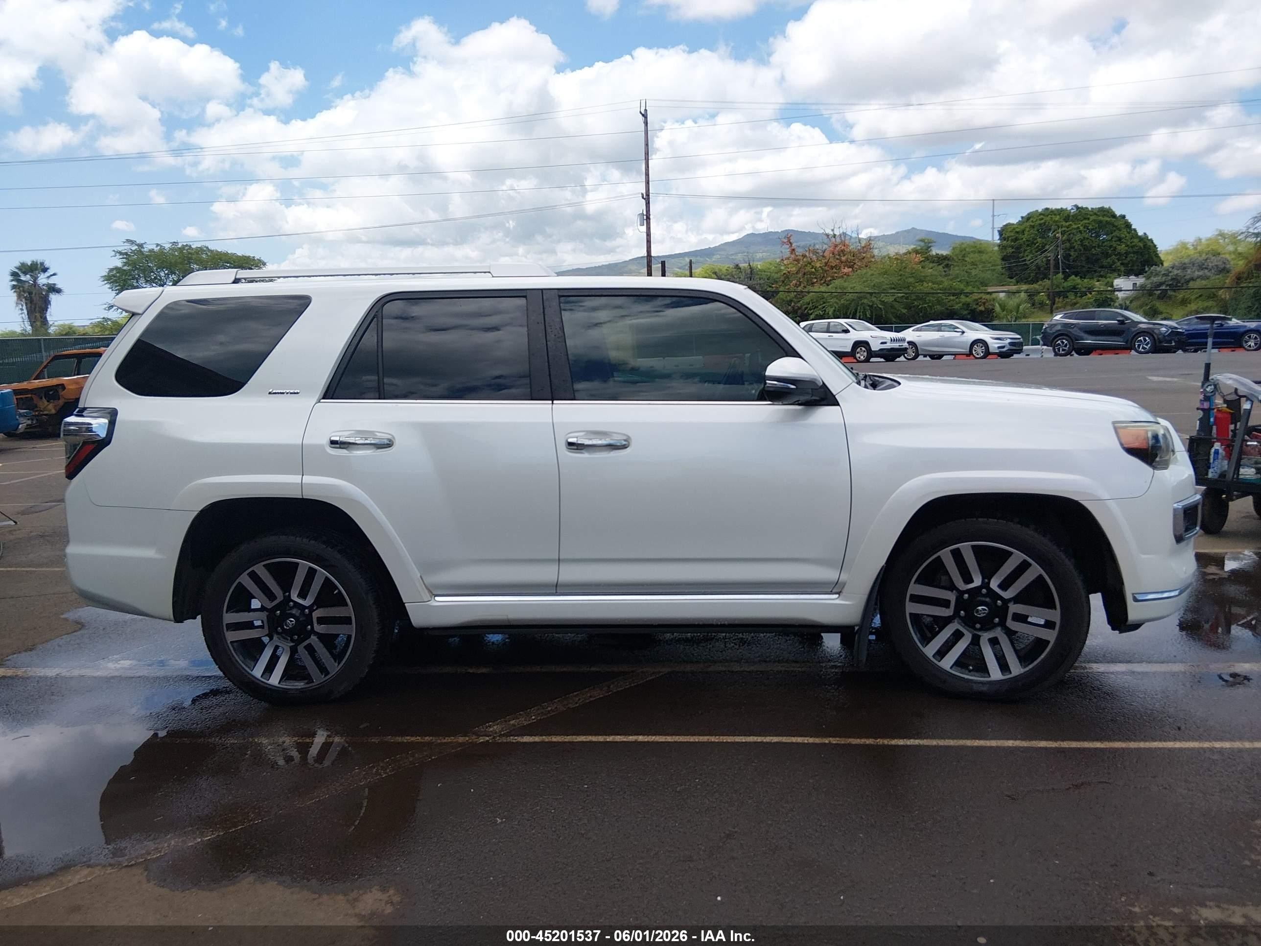 2014 Toyota 4runner Limited/sr5/sr5 Premium Белый vin: JTEZU5JR8E5069417