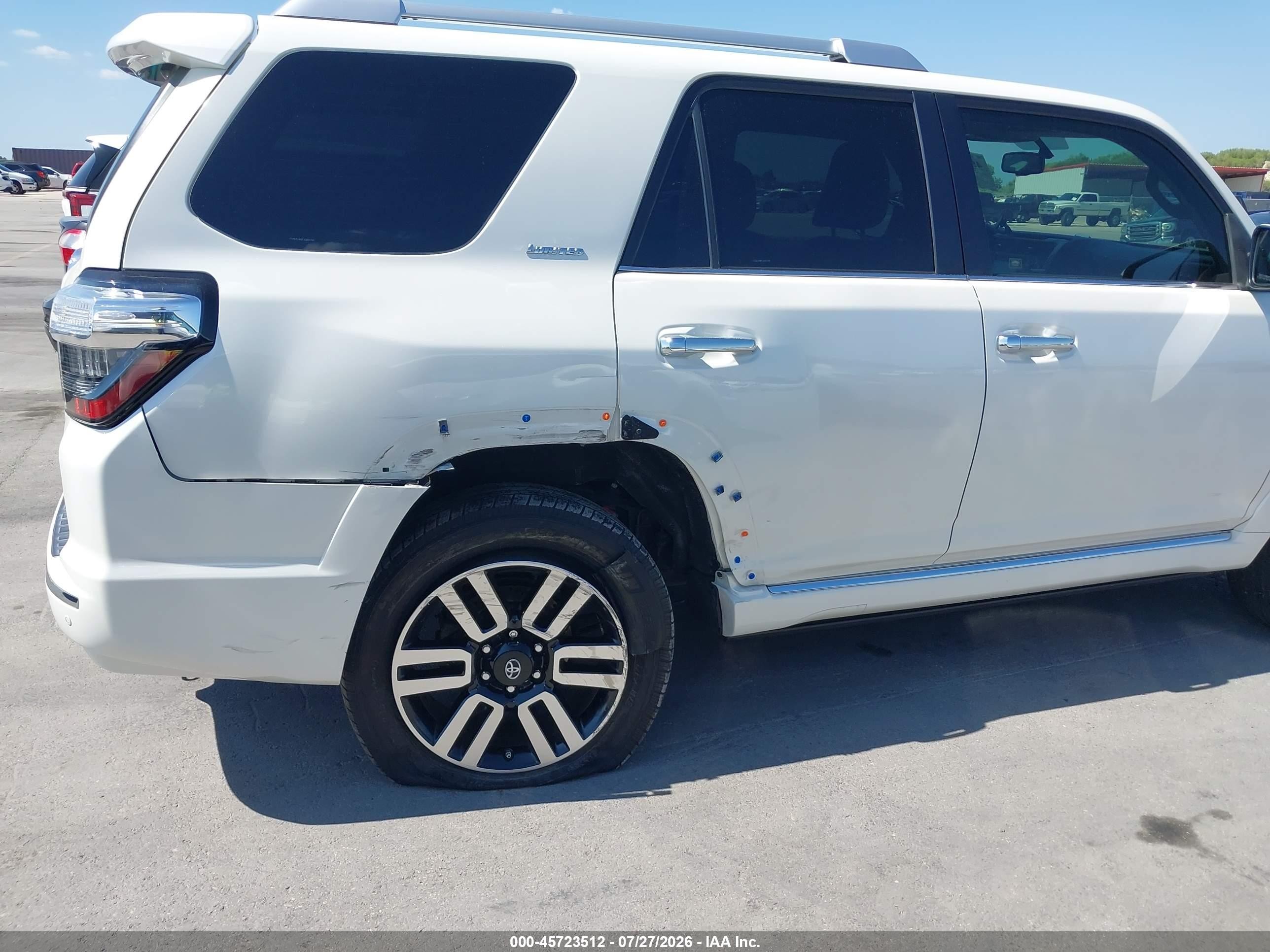 2015 Toyota 4runner Limited White vin: JTEZU5JR8F5085750