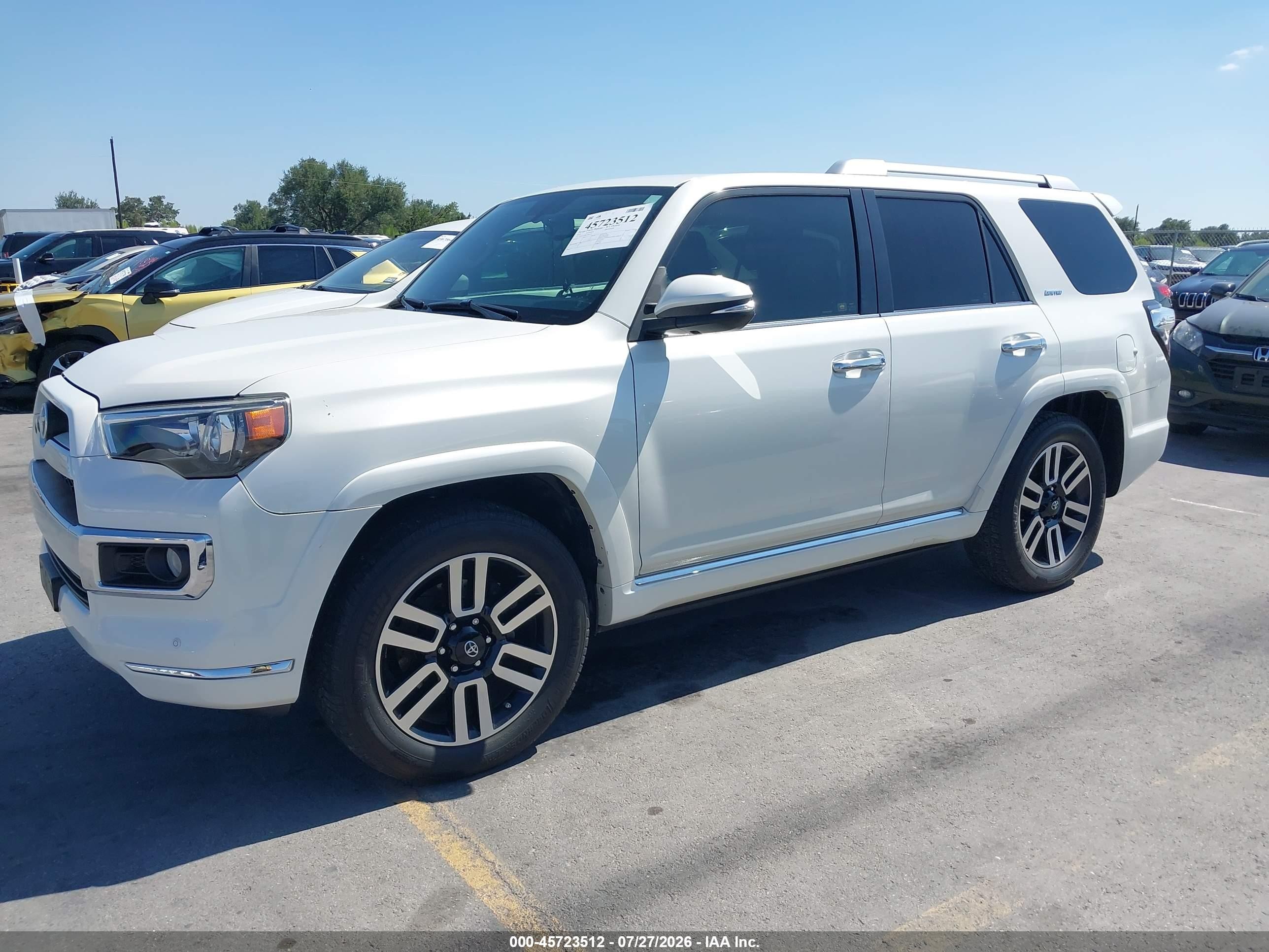 2015 Toyota 4runner Limited White vin: JTEZU5JR8F5085750