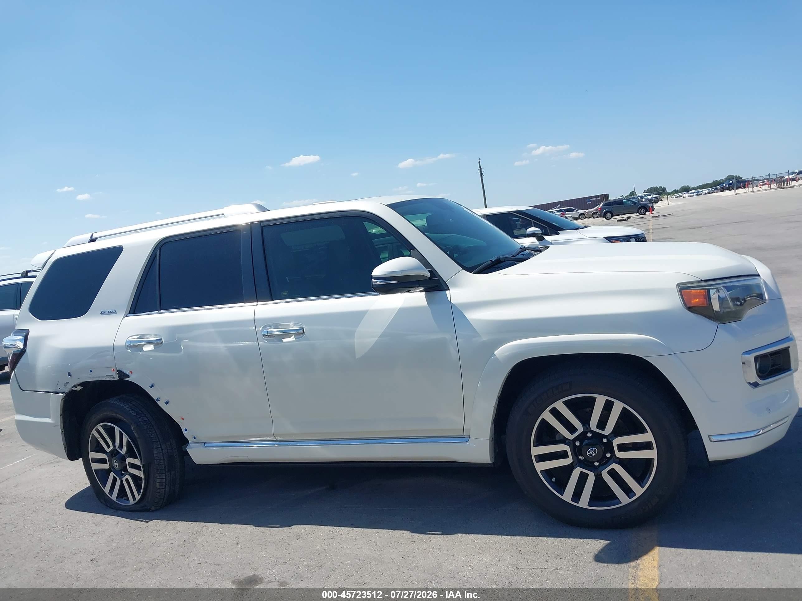 2015 Toyota 4runner Limited White vin: JTEZU5JR8F5085750