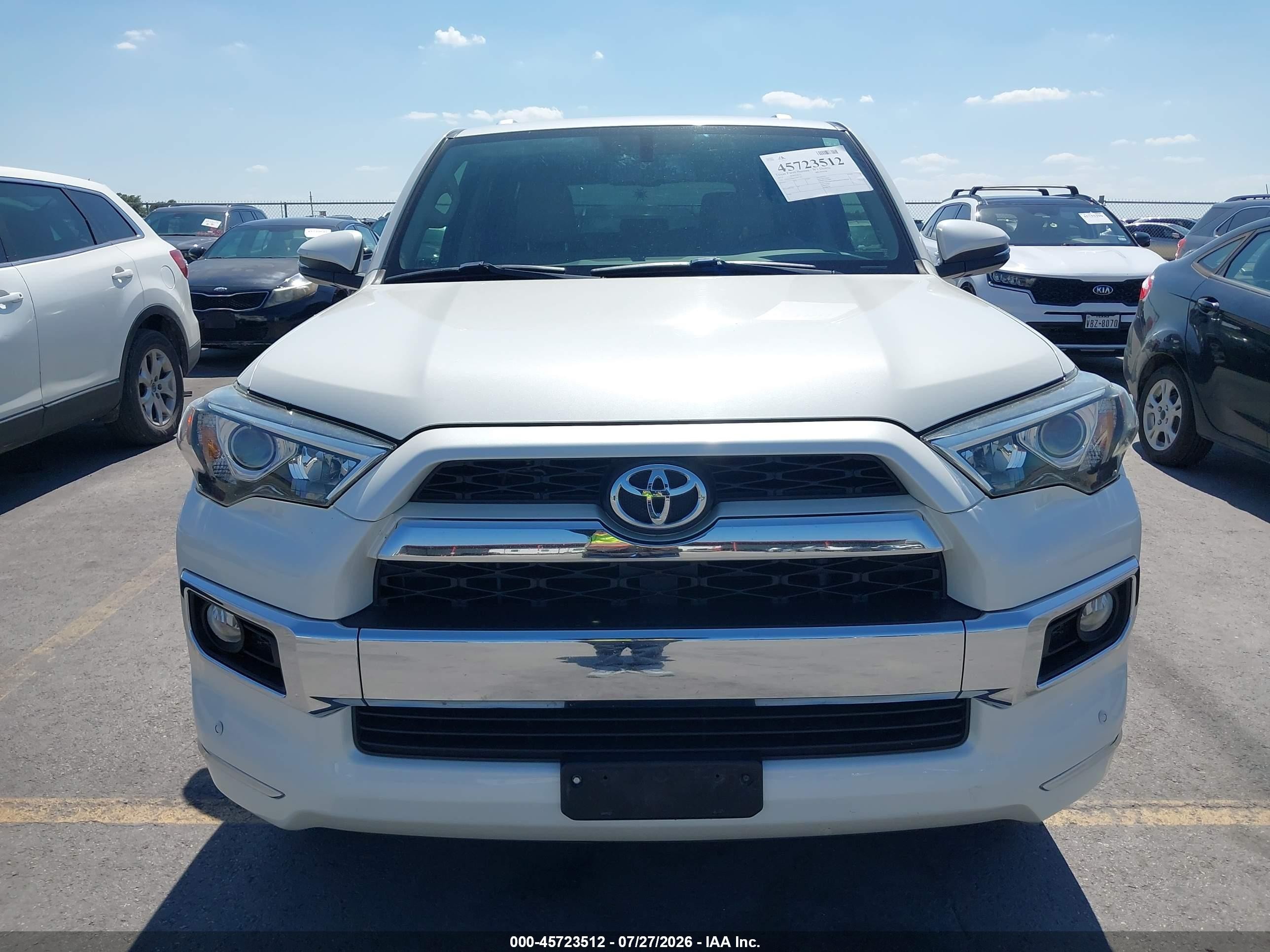 2015 Toyota 4runner Limited White vin: JTEZU5JR8F5085750