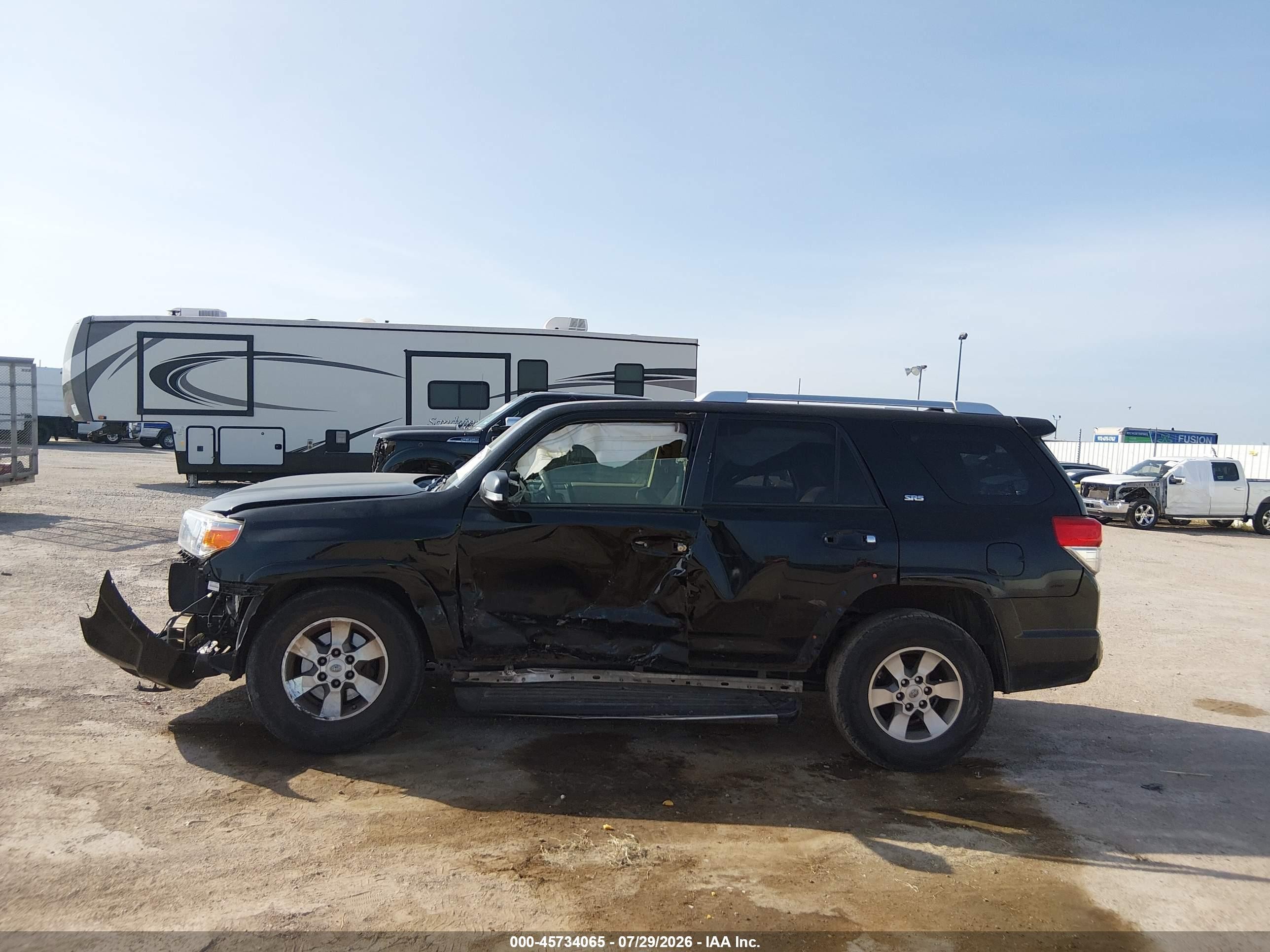 2013 Toyota 4runner Sr5 Black vin: JTEZU5JR9D5050390