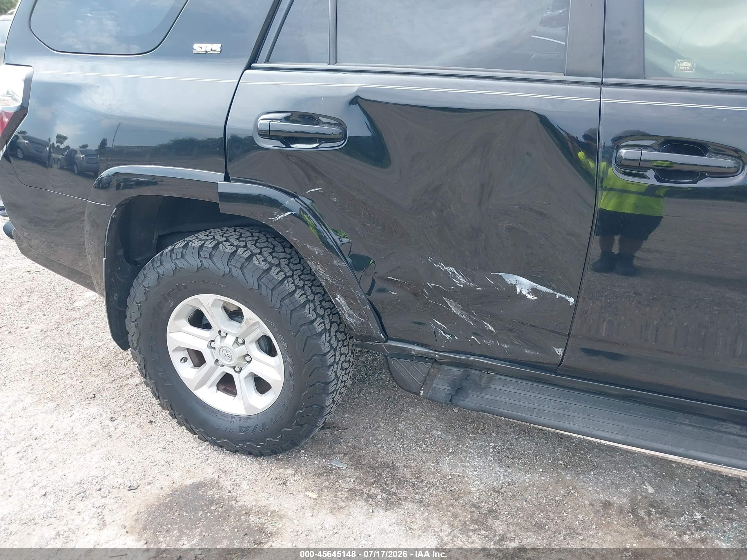 2014 Toyota 4runner Sr5 Black vin: JTEZU5JR9E5073749