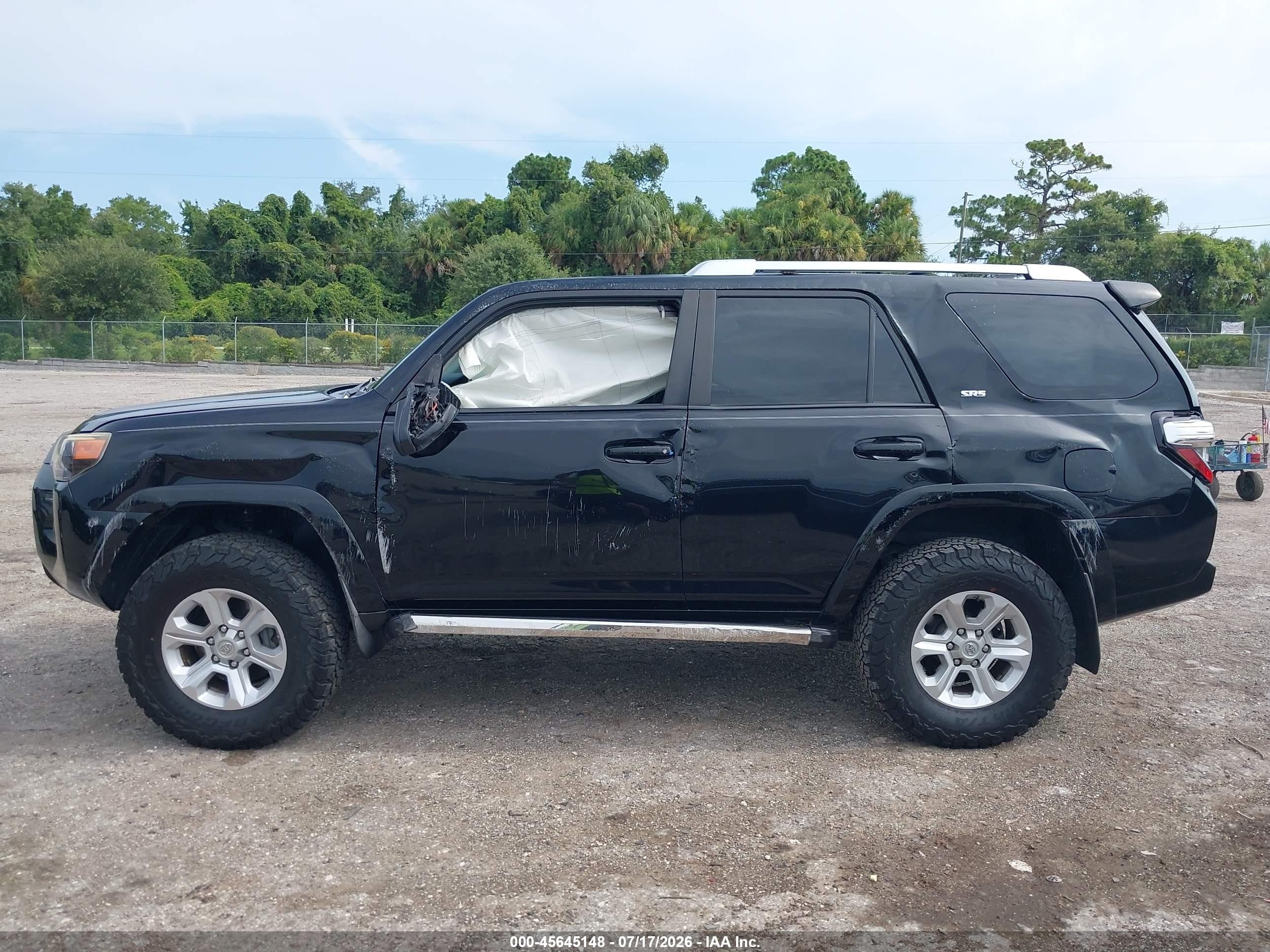 2014 Toyota 4runner Sr5 Black vin: JTEZU5JR9E5073749