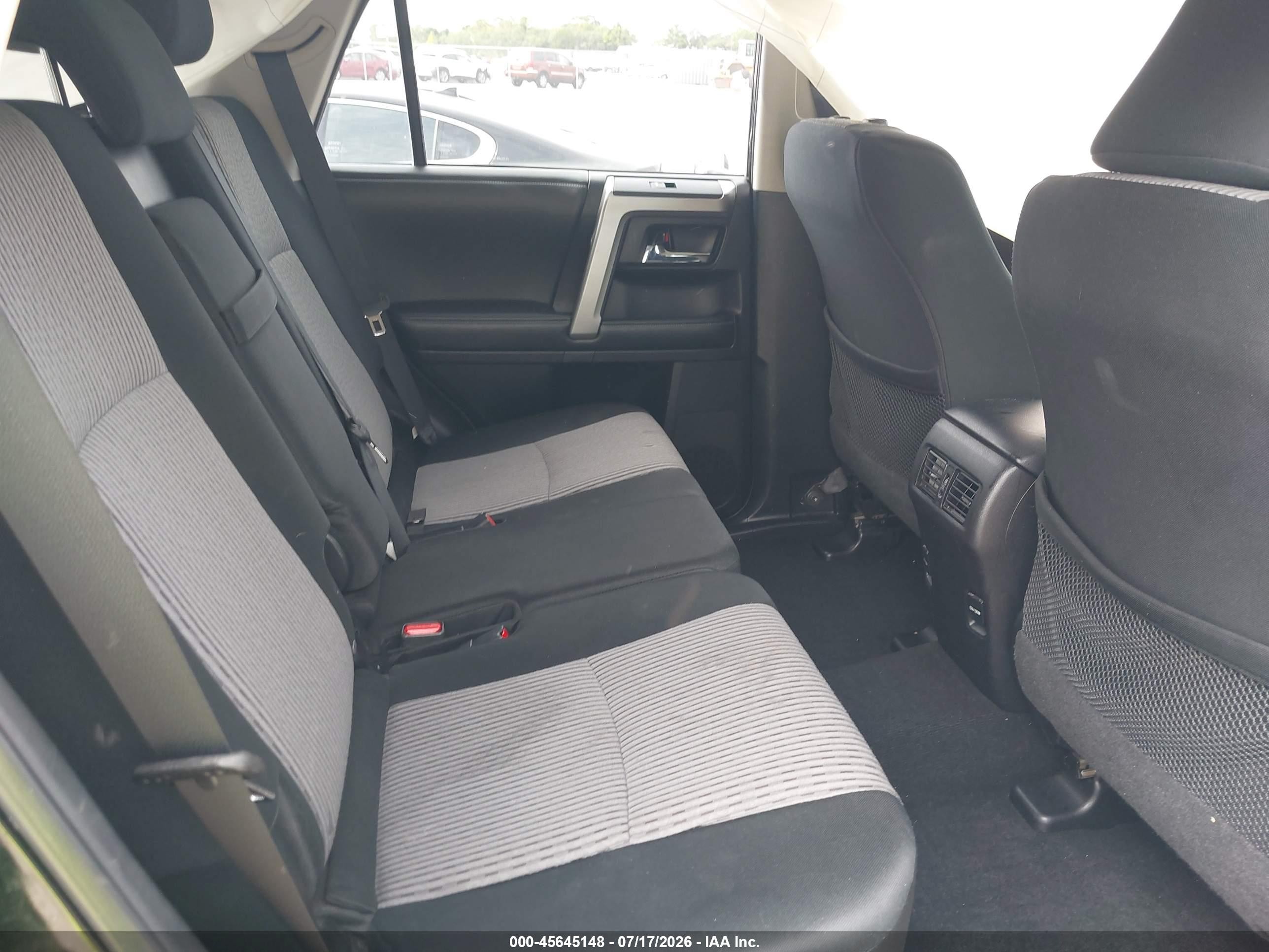 2014 Toyota 4runner Sr5 Black vin: JTEZU5JR9E5073749