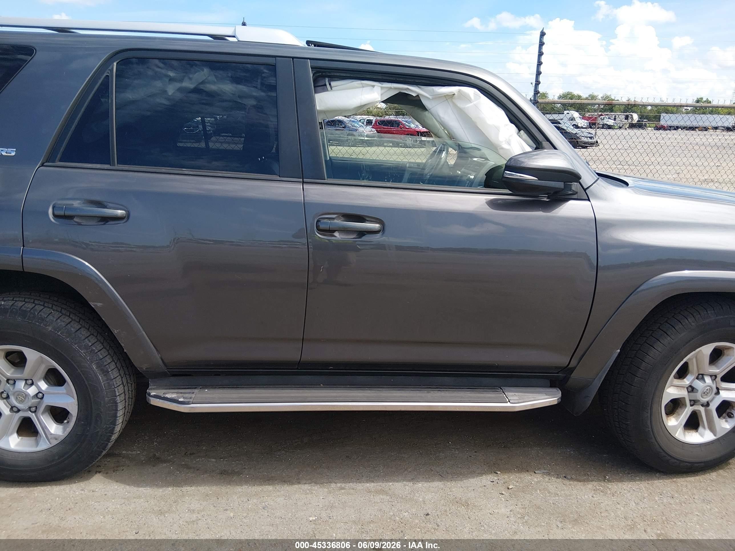 2014 Toyota 4runner Sr5 Premium Gray vin: JTEZU5JR9E5079082