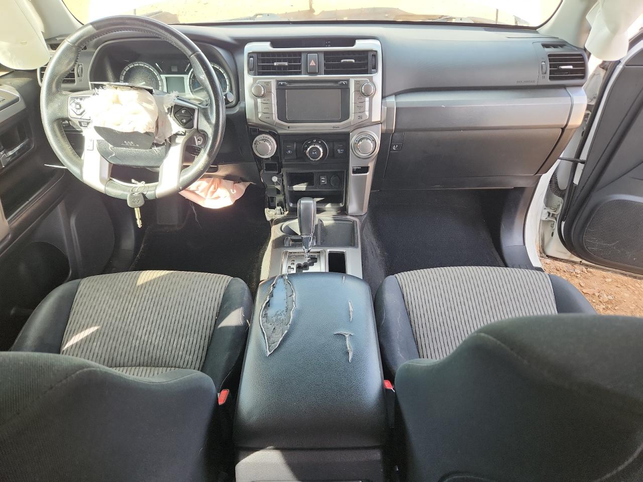 2015 Toyota 4runner Sr5 White vin: JTEZU5JR9F5109957