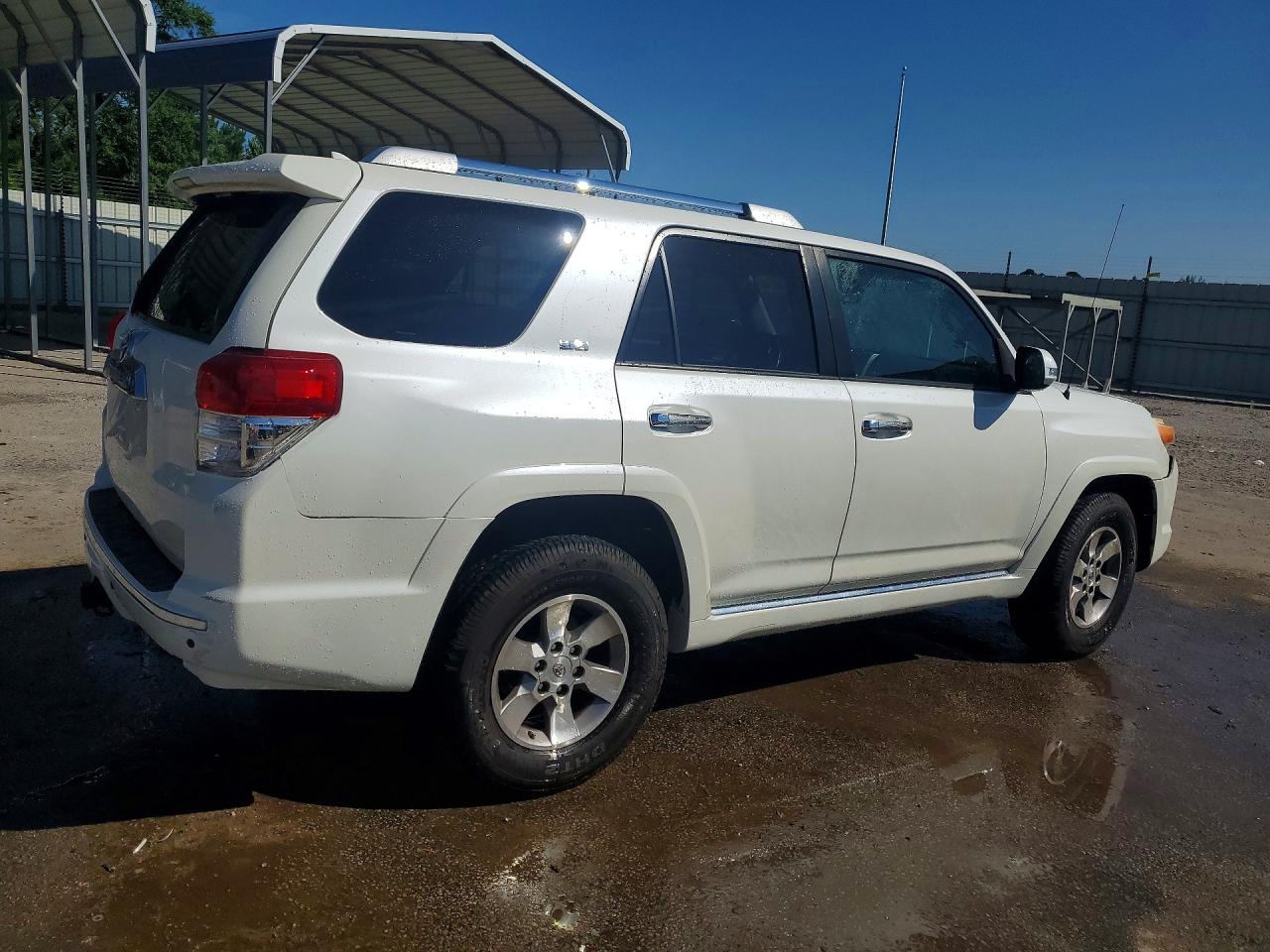 2010 Toyota 4runner Sr5 White vin: JTEZU5JRXA5000576