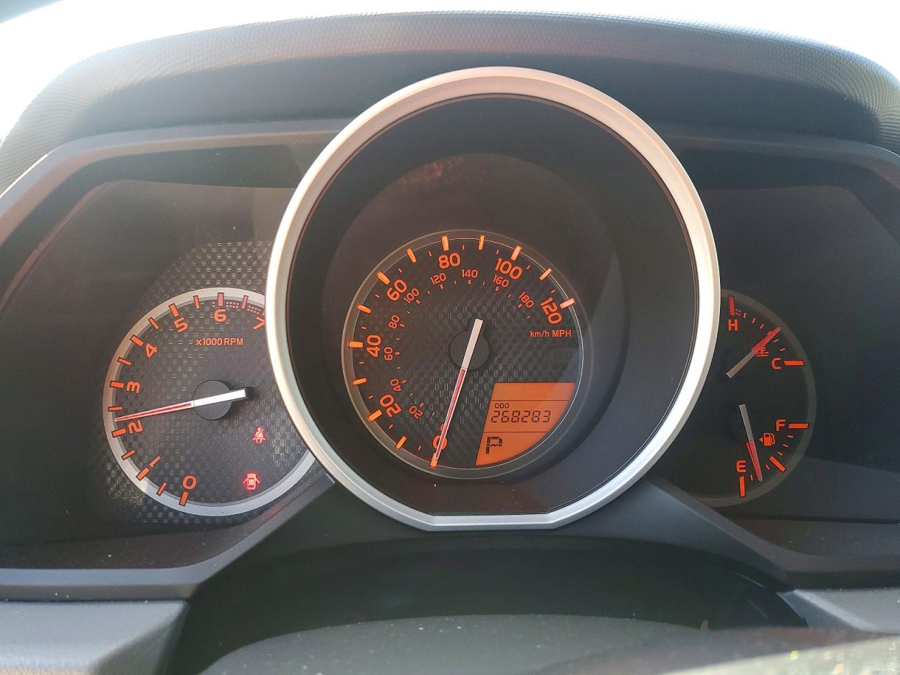 2010 Toyota 4runner Sr5 White vin: JTEZU5JRXA5000576
