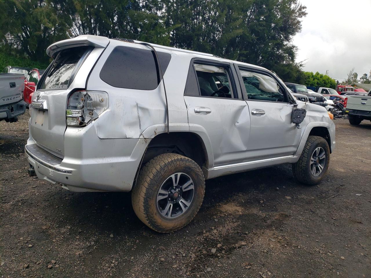 2011 Toyota 4runner Sr5 Серебряный vin: JTEZU5JRXB5019968