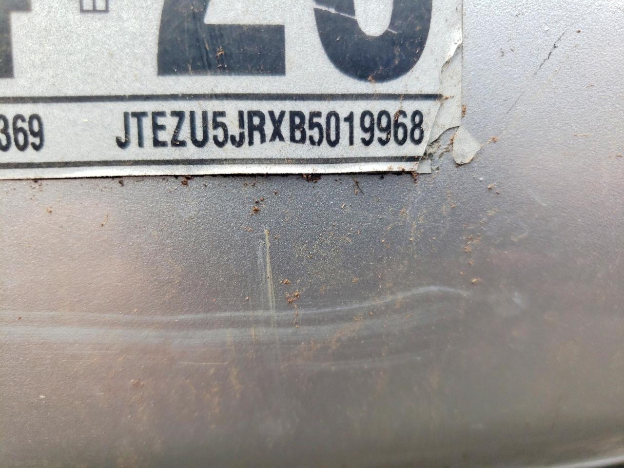 2011 Toyota 4runner Sr5 Серебряный vin: JTEZU5JRXB5019968
