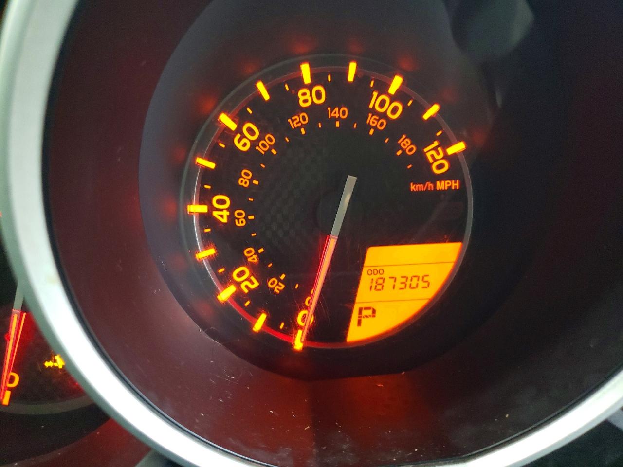 2011 Toyota 4runner Sr5 Серебряный vin: JTEZU5JRXB5019968