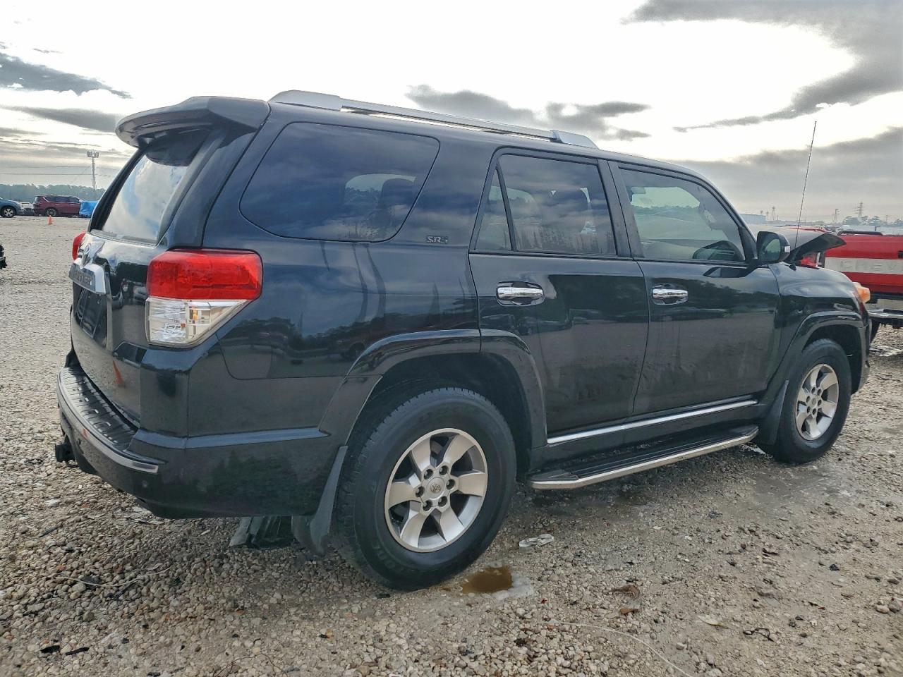 2011 Toyota 4runner Sr5 Black vin: JTEZU5JRXB5032865