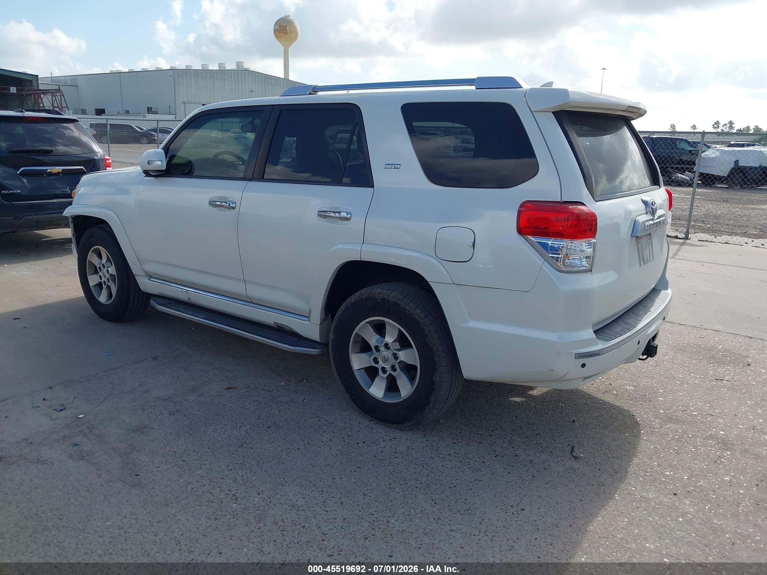 2012 Toyota 4runner Sr5 White vin: JTEZU5JRXC5038795
