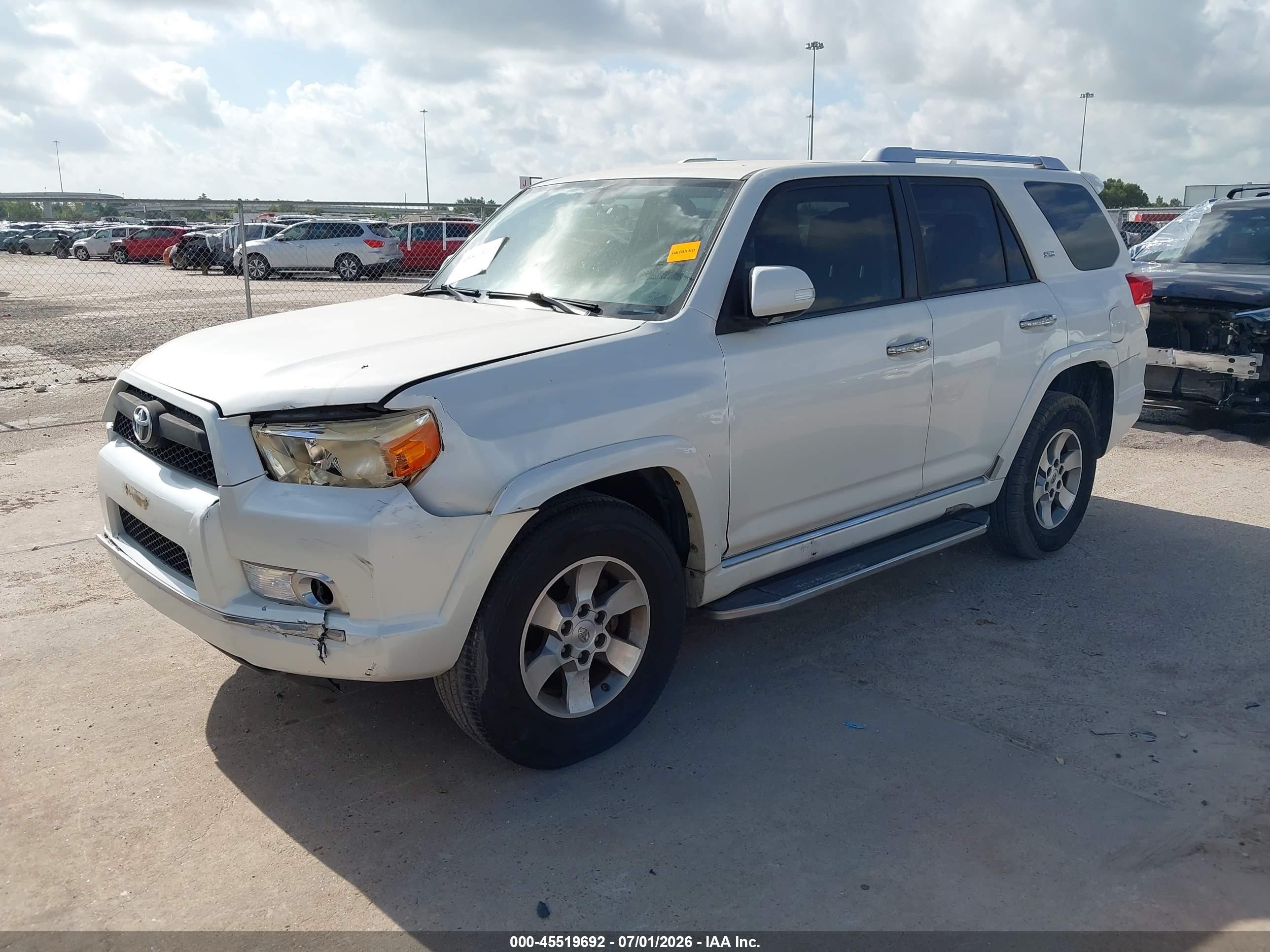 2012 Toyota 4runner Sr5 White vin: JTEZU5JRXC5038795