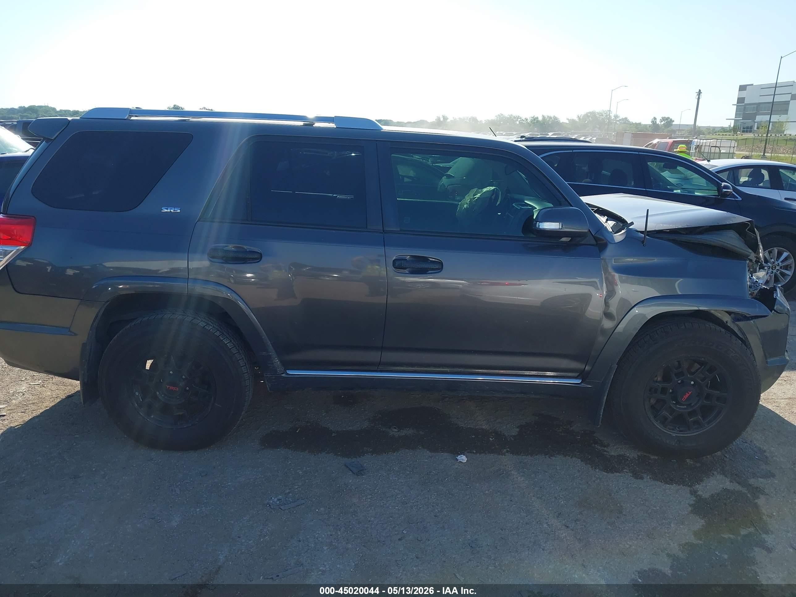 2012 Toyota 4runner Sr5 Серый vin: JTEZU5JRXC5040739