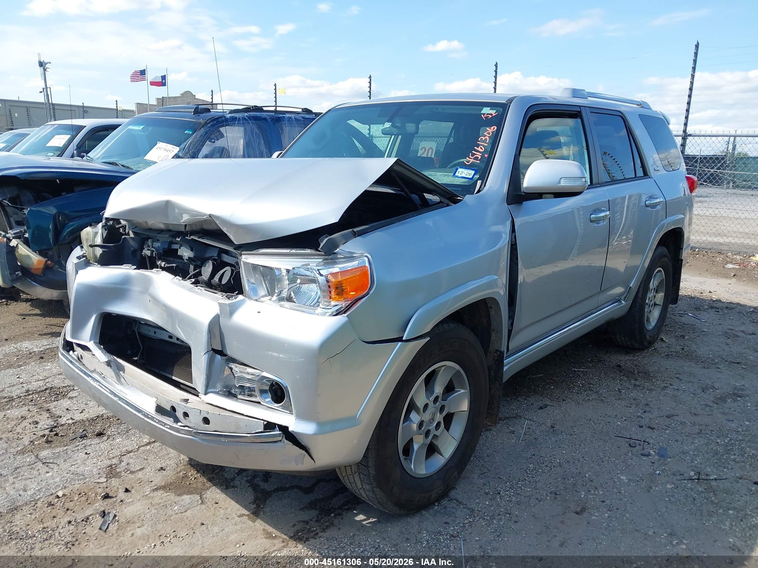2013 Toyota 4runner Sr5 Silver vin: JTEZU5JRXD5051256