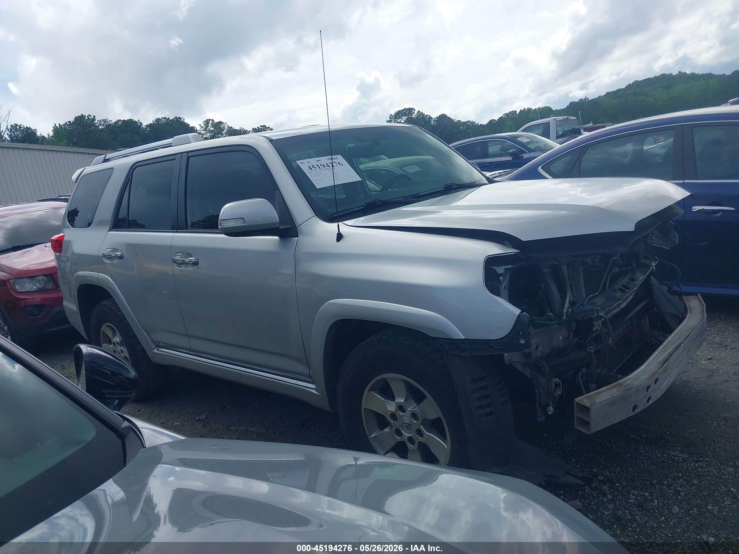 2013 Toyota 4runner Sr5 Silver vin: JTEZU5JRXD5061978