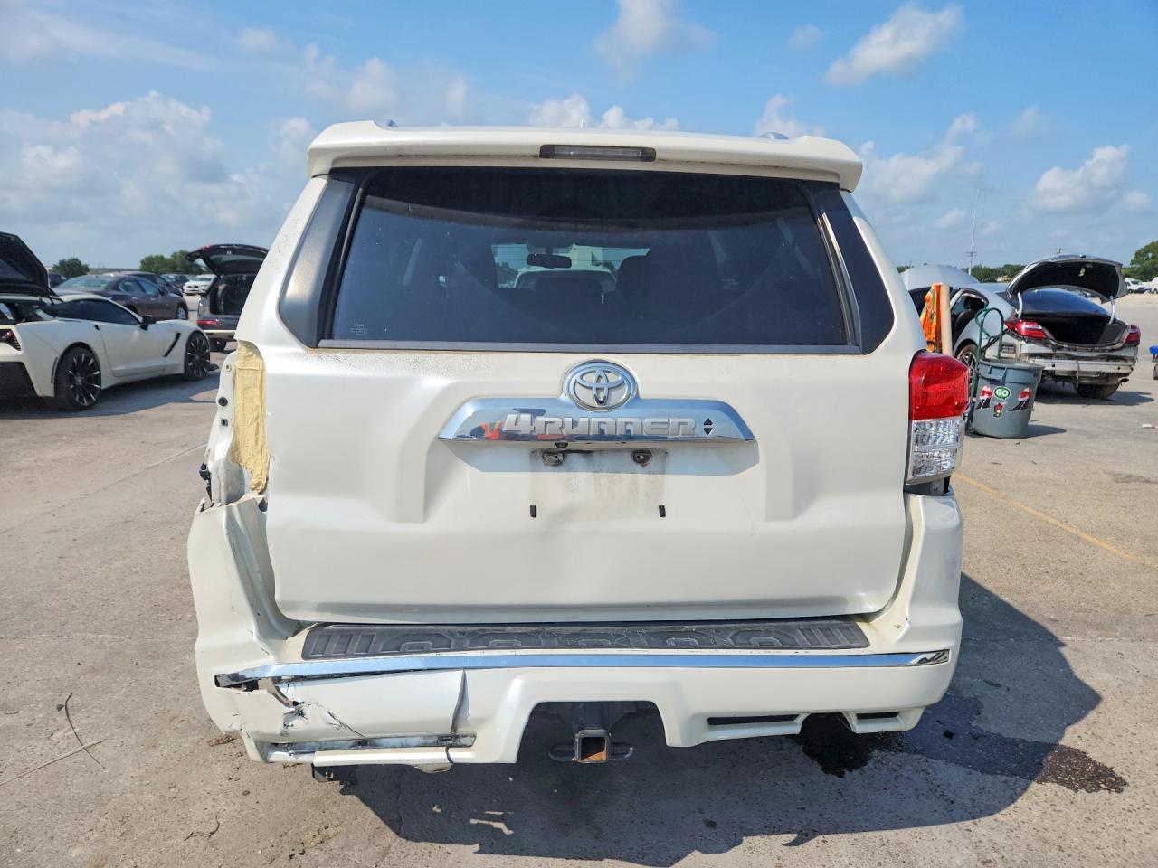 2013 Toyota 4runner Limited White vin: JTEZU5JRXD5062256
