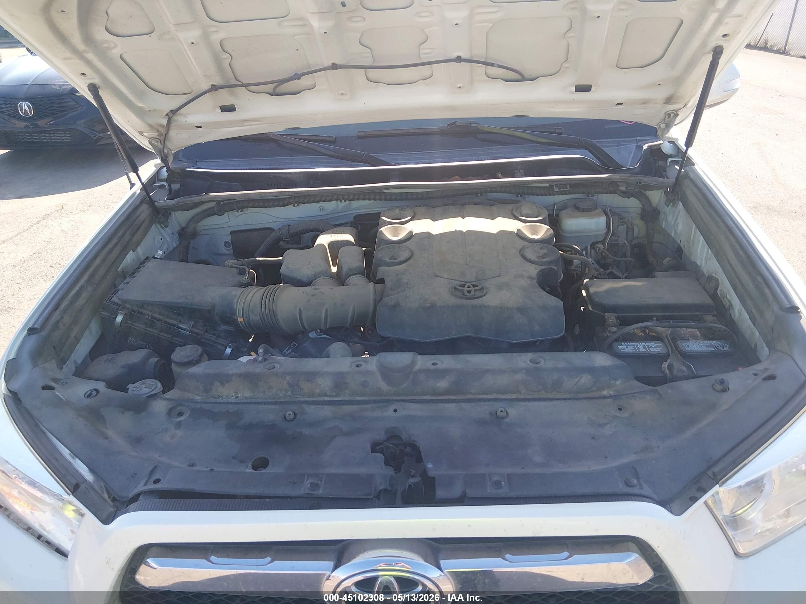 2013 Toyota 4runner Sr5 Белый vin: JTEZU5JRXD5063956