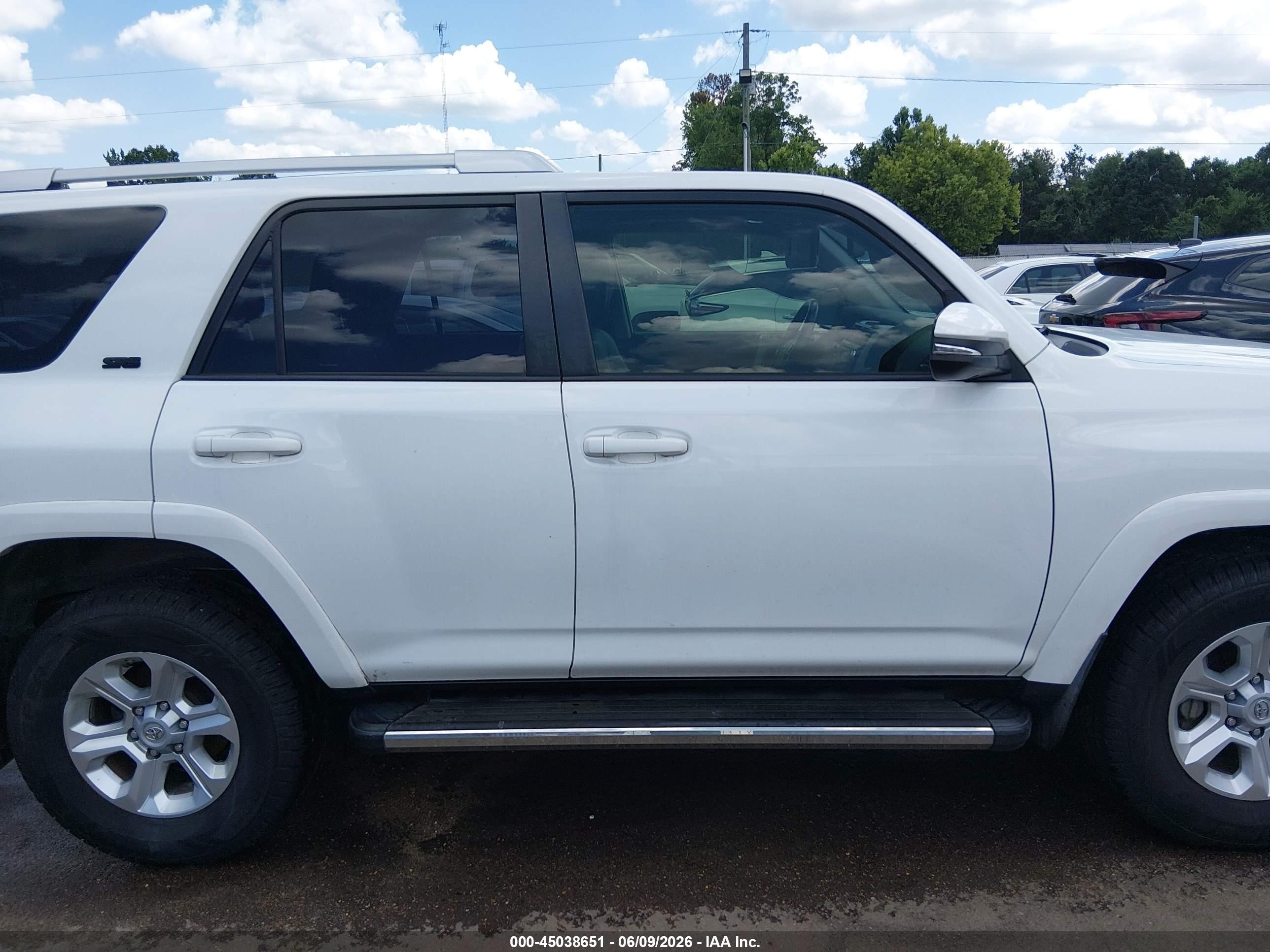 2015 Toyota 4runner Sr5 Premium White vin: JTEZU5JRXF5094613