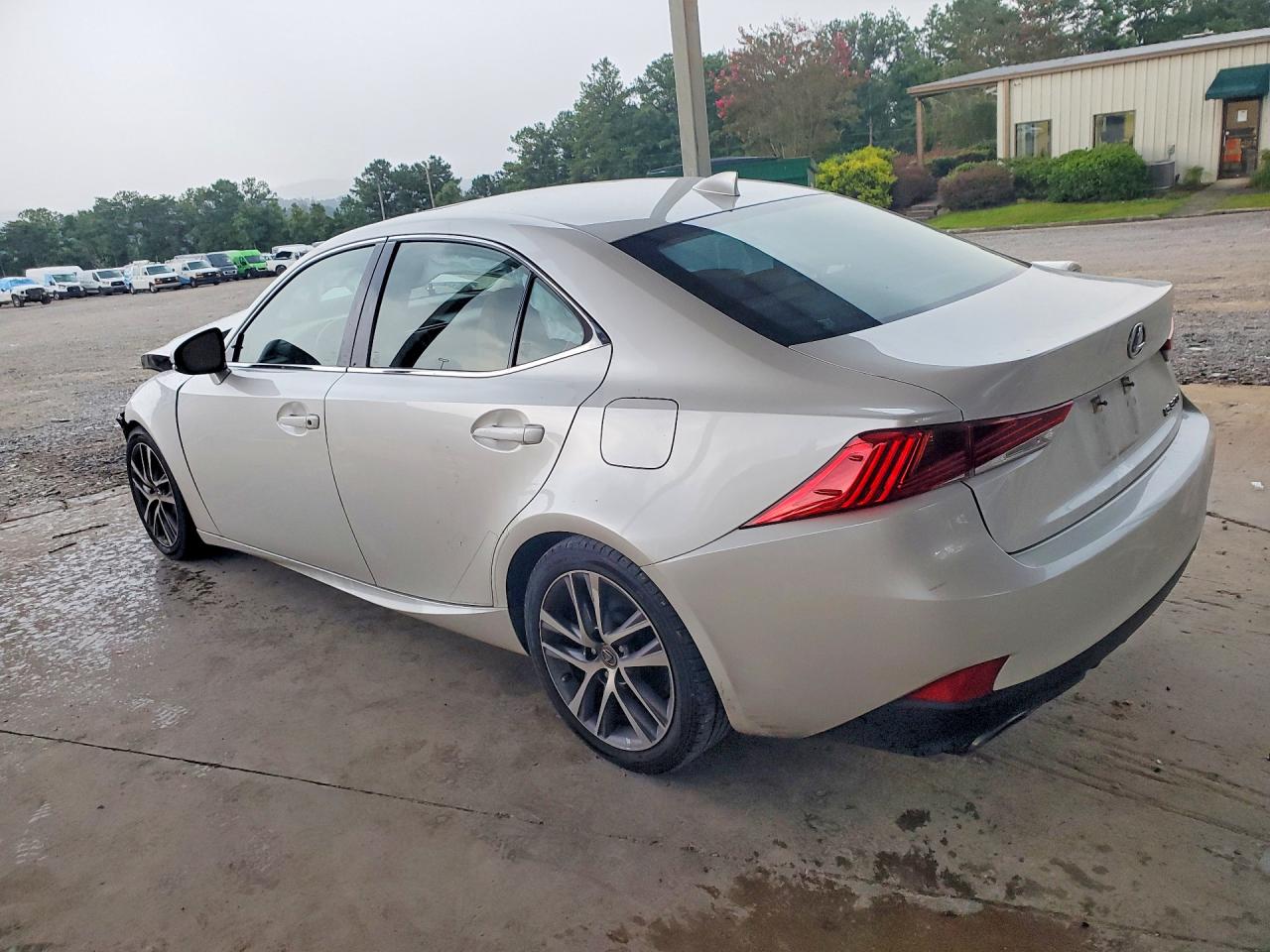 2020 Lexus Is 300 White vin: JTHAA1D20L5108532