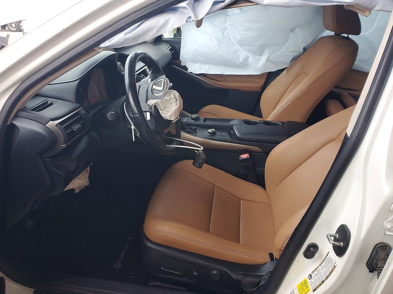 2020 Lexus Is 300 White vin: JTHAA1D20L5108532