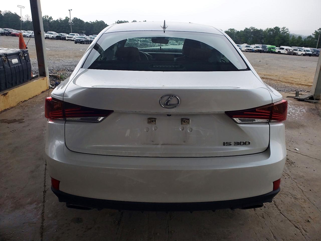 2020 Lexus Is 300 White vin: JTHAA1D20L5108532