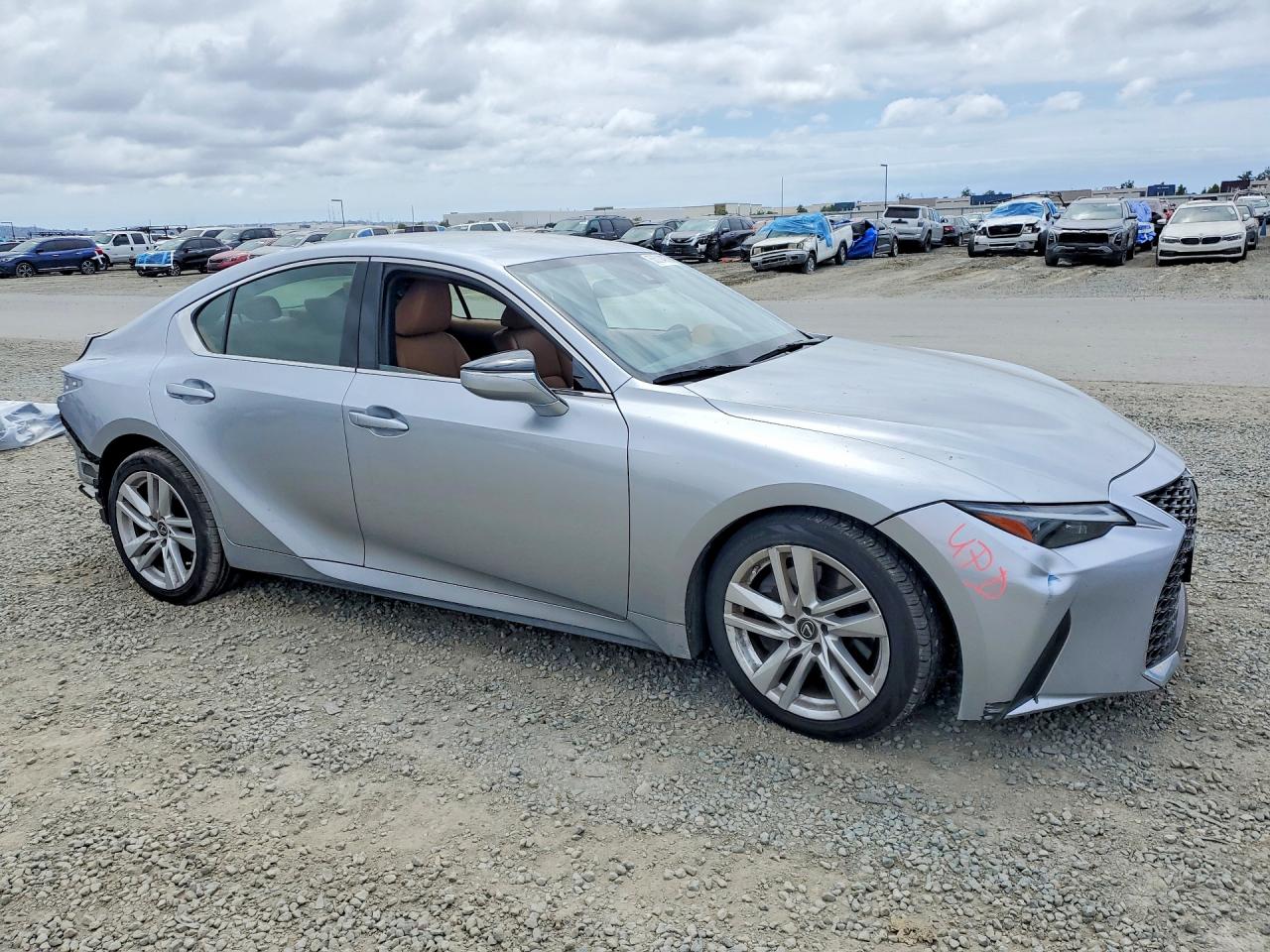 2022 Lexus Is 300 Silver vin: JTHAA1D26N5121076