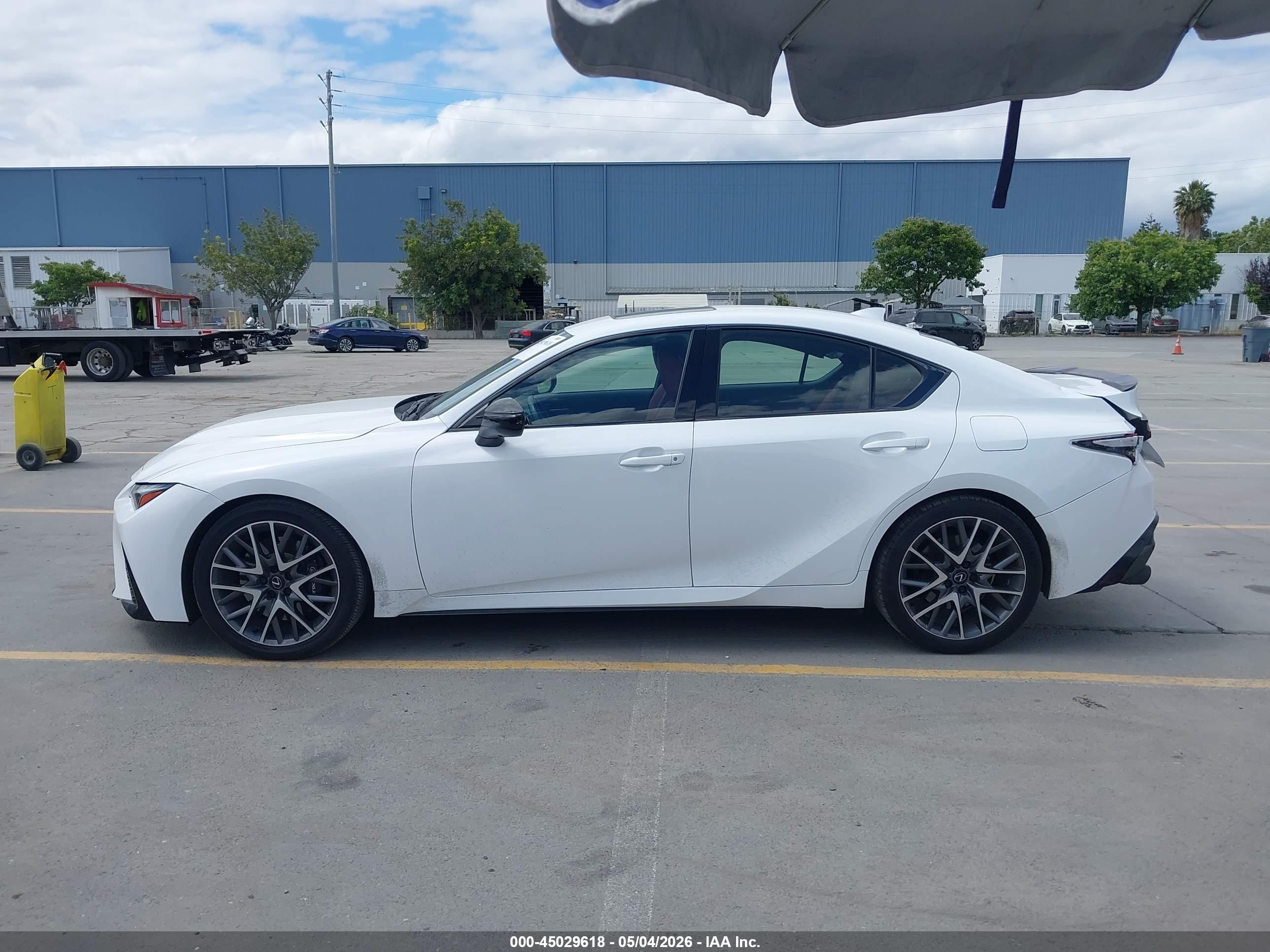 2024 Lexus Is 500 F Sport Performance Premium White vin: JTHAP1D21R5005448