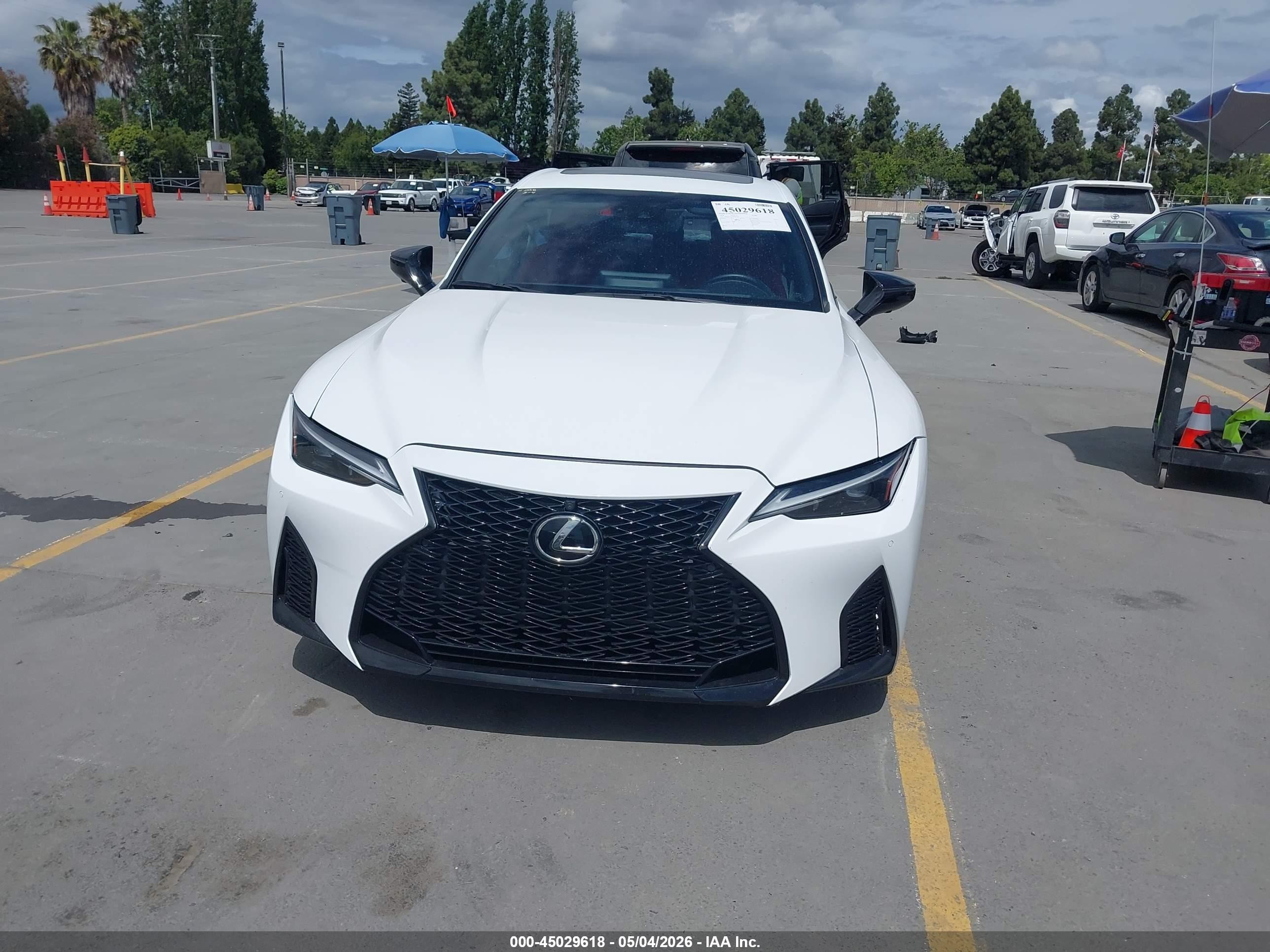 2024 Lexus Is 500 F Sport Performance Premium White vin: JTHAP1D21R5005448