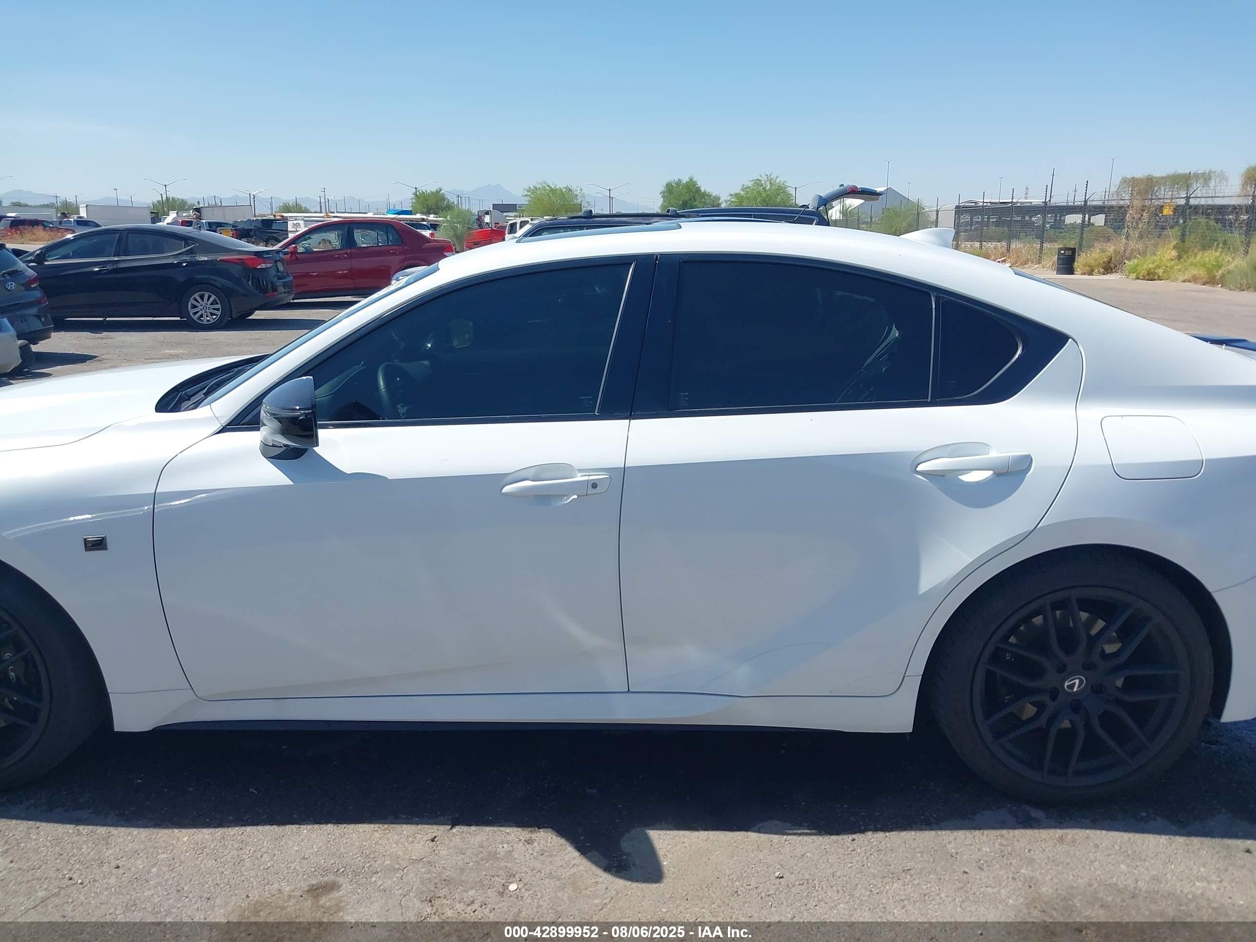 2024 Lexus Is 500 F Sport Performance Premium White vin: JTHAP1D24R5005427