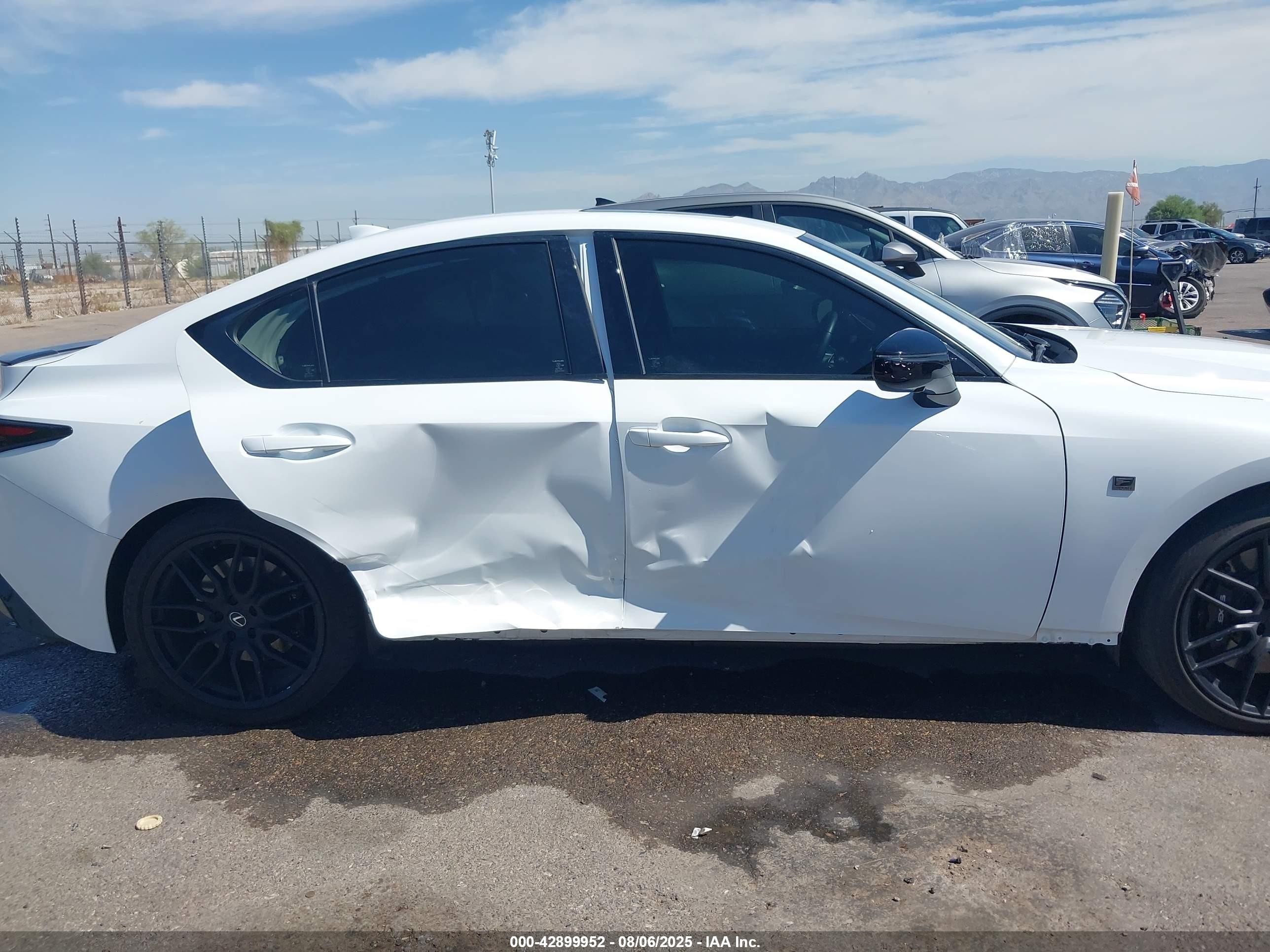 2024 Lexus Is 500 F Sport Performance Premium White vin: JTHAP1D24R5005427