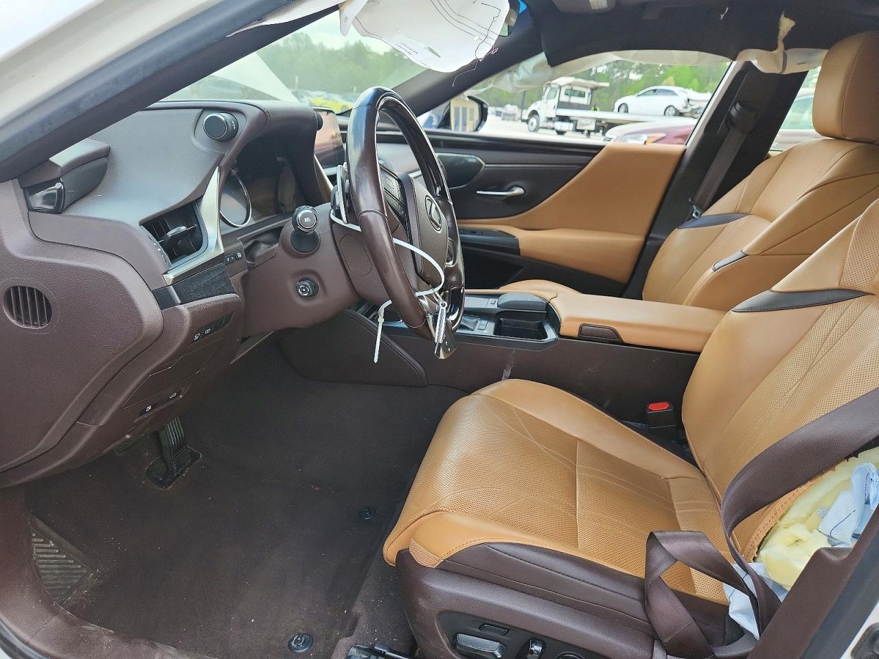 2019 Lexus Es 300h Ultra Luxury White vin: JTHB21B14K2044507