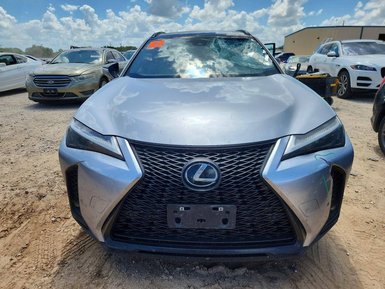2024 Lexus Ux 250h F Sport Design Серебряный vin: JTHB6JBH1R2164003