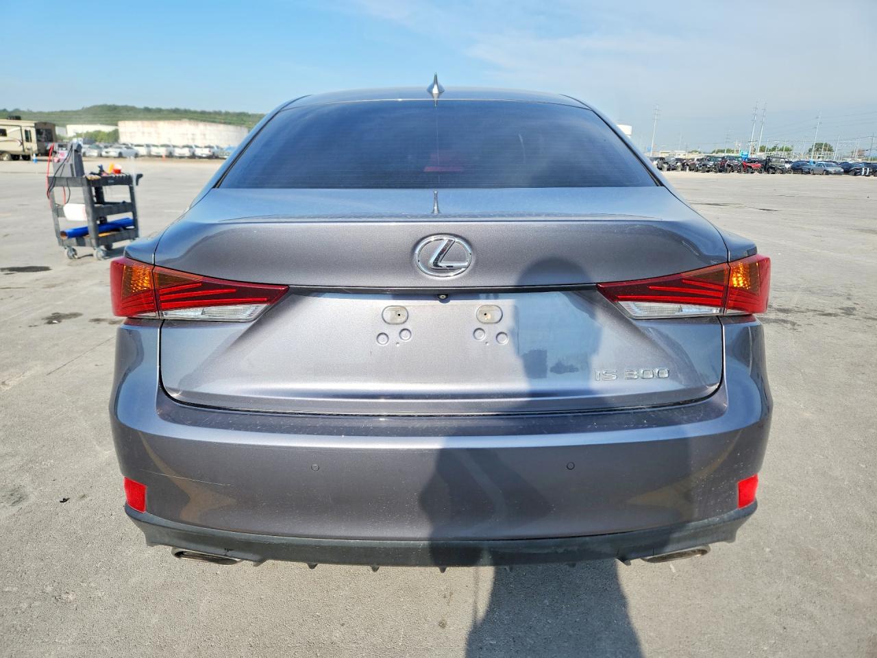 2018 Lexus Is 300 Серый vin: JTHBA1D21J5068642