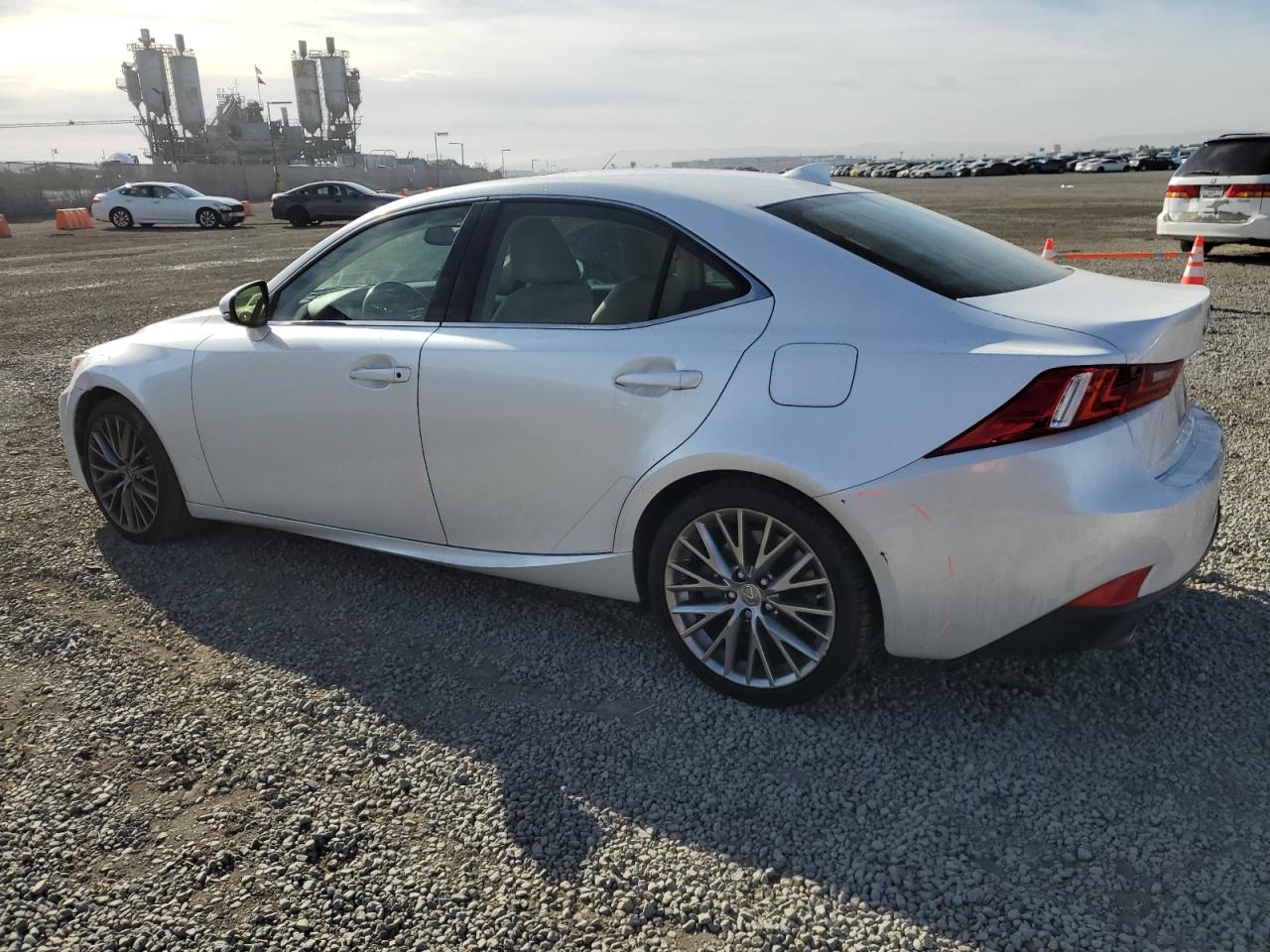 2016 Lexus Is 200t White vin: JTHBA1D22G5037134