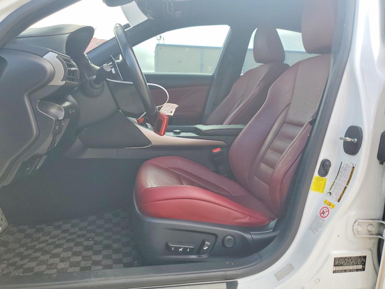 2017 Lexus Is 200t White vin: JTHBA1D22H5061726