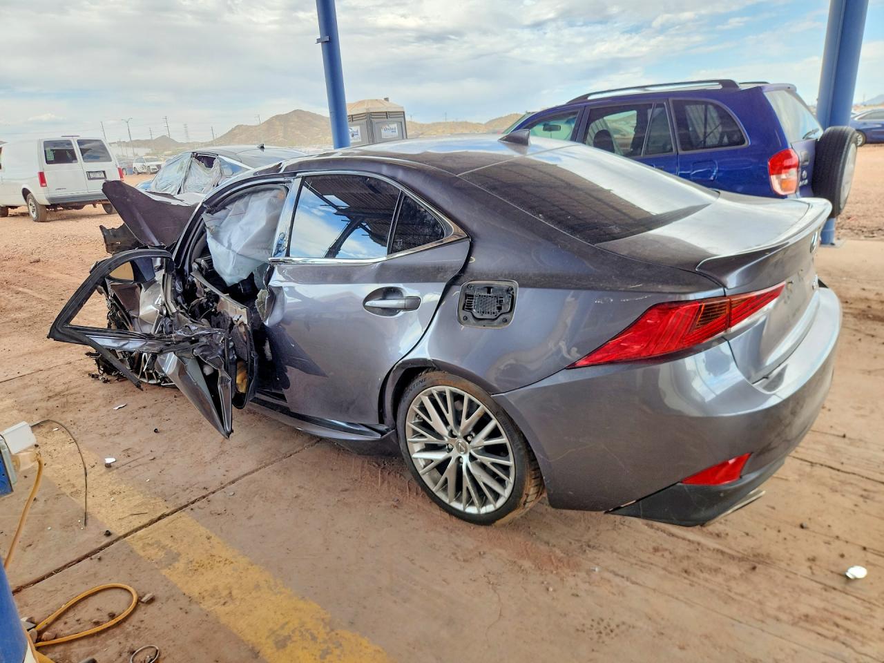 2018 Lexus Is 300 Gray vin: JTHBA1D22J5065944