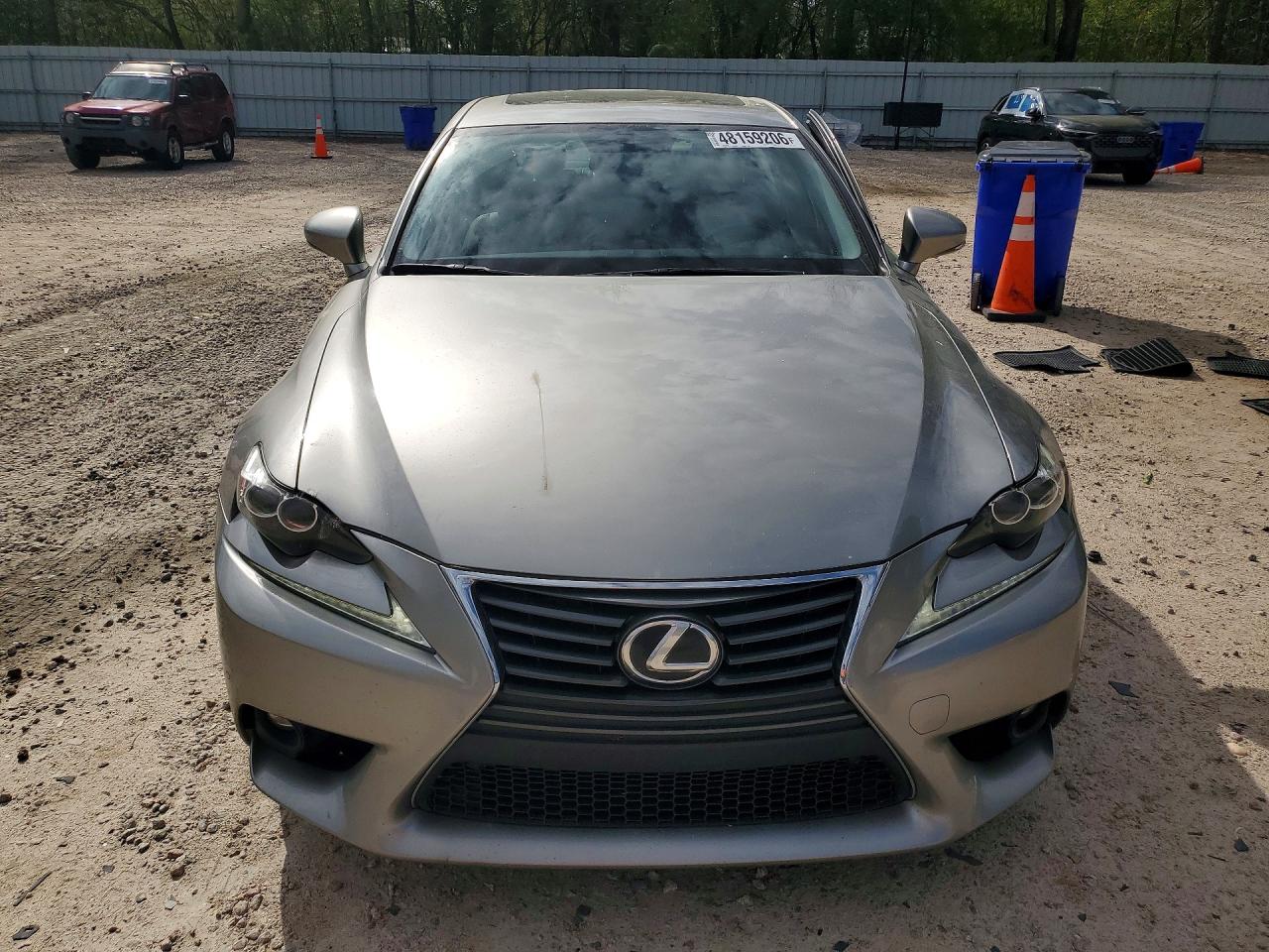 2016 Lexus Is 200t Base Серебряный vin: JTHBA1D23G5001792