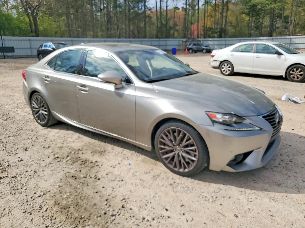 2016 Lexus Is 200t Base Серебряный vin: JTHBA1D23G5001792