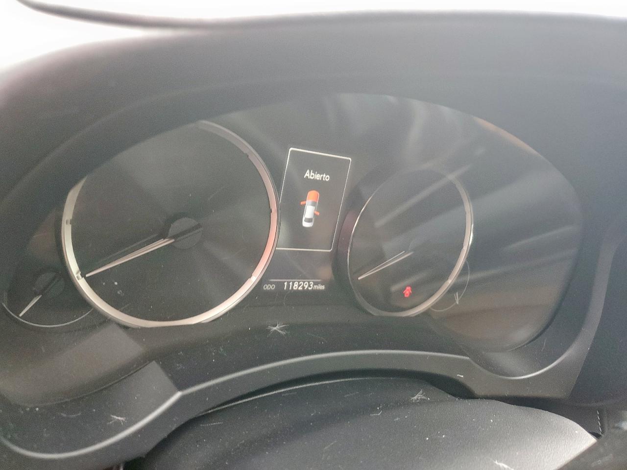 2018 Lexus Is 300 Красный vin: JTHBA1D23J5064334