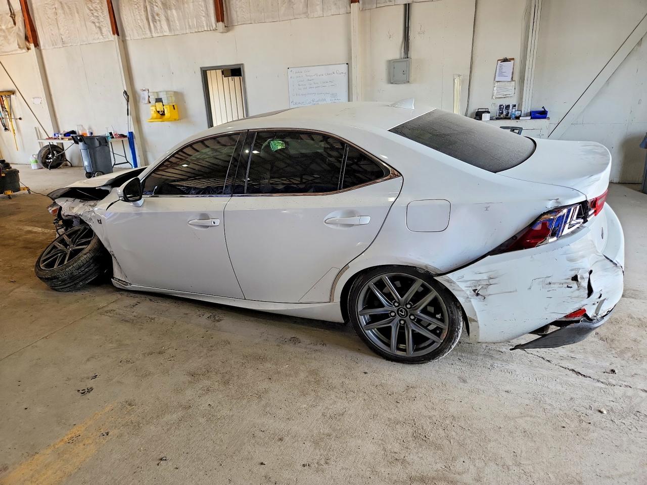 2016 Lexus Is 200t White vin: JTHBA1D24G5005236