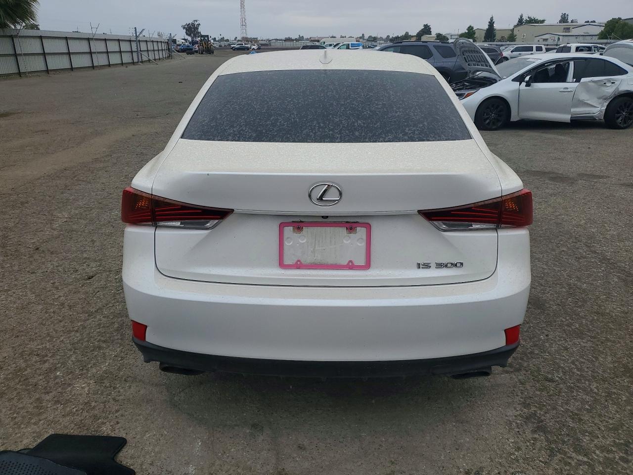 2018 Lexus Is 300 Base White vin: JTHBA1D24J5083913