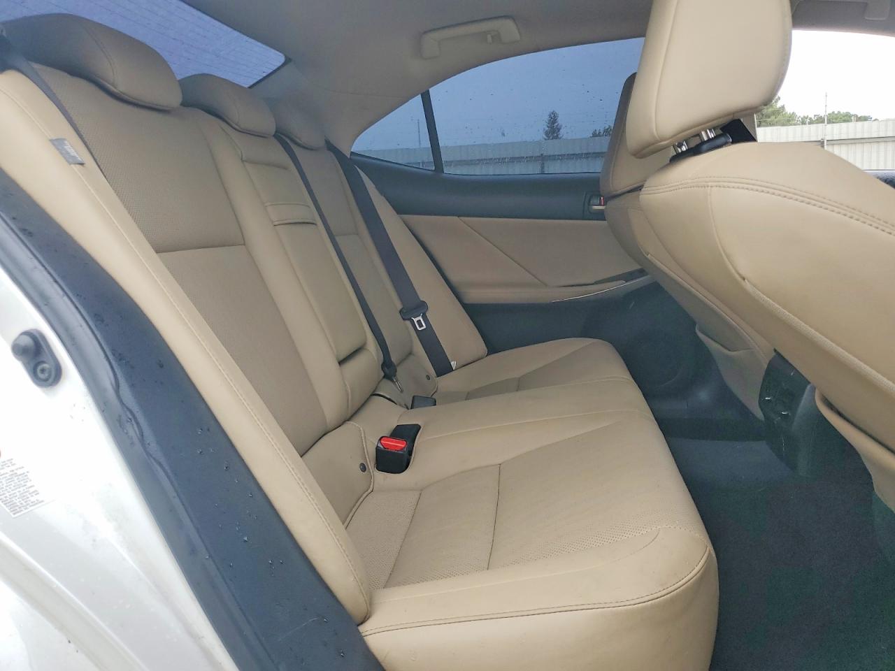 2018 Lexus Is 300 Base White vin: JTHBA1D24J5083913