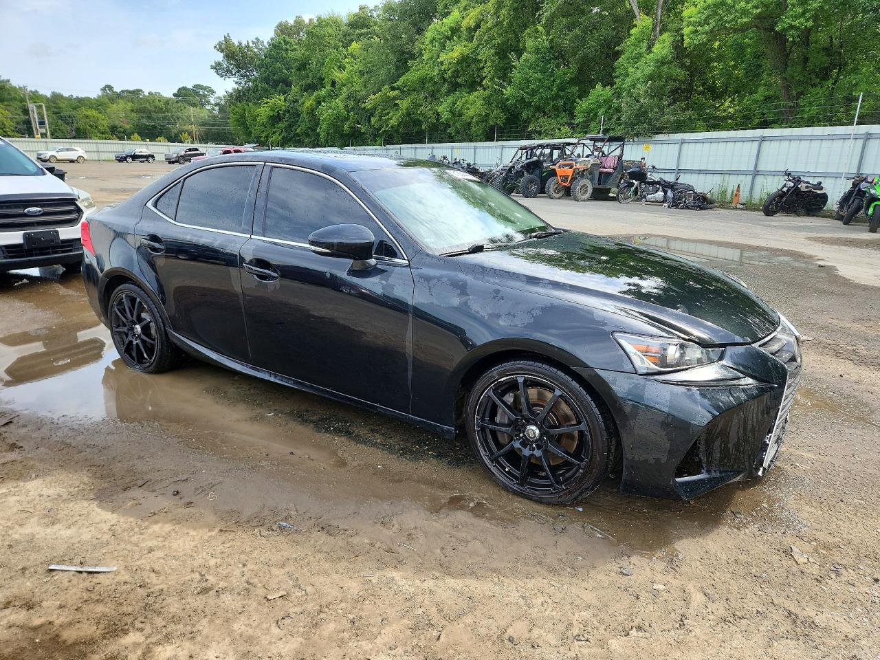 2017 Lexus Is 200t Черный vin: JTHBA1D26H5048395