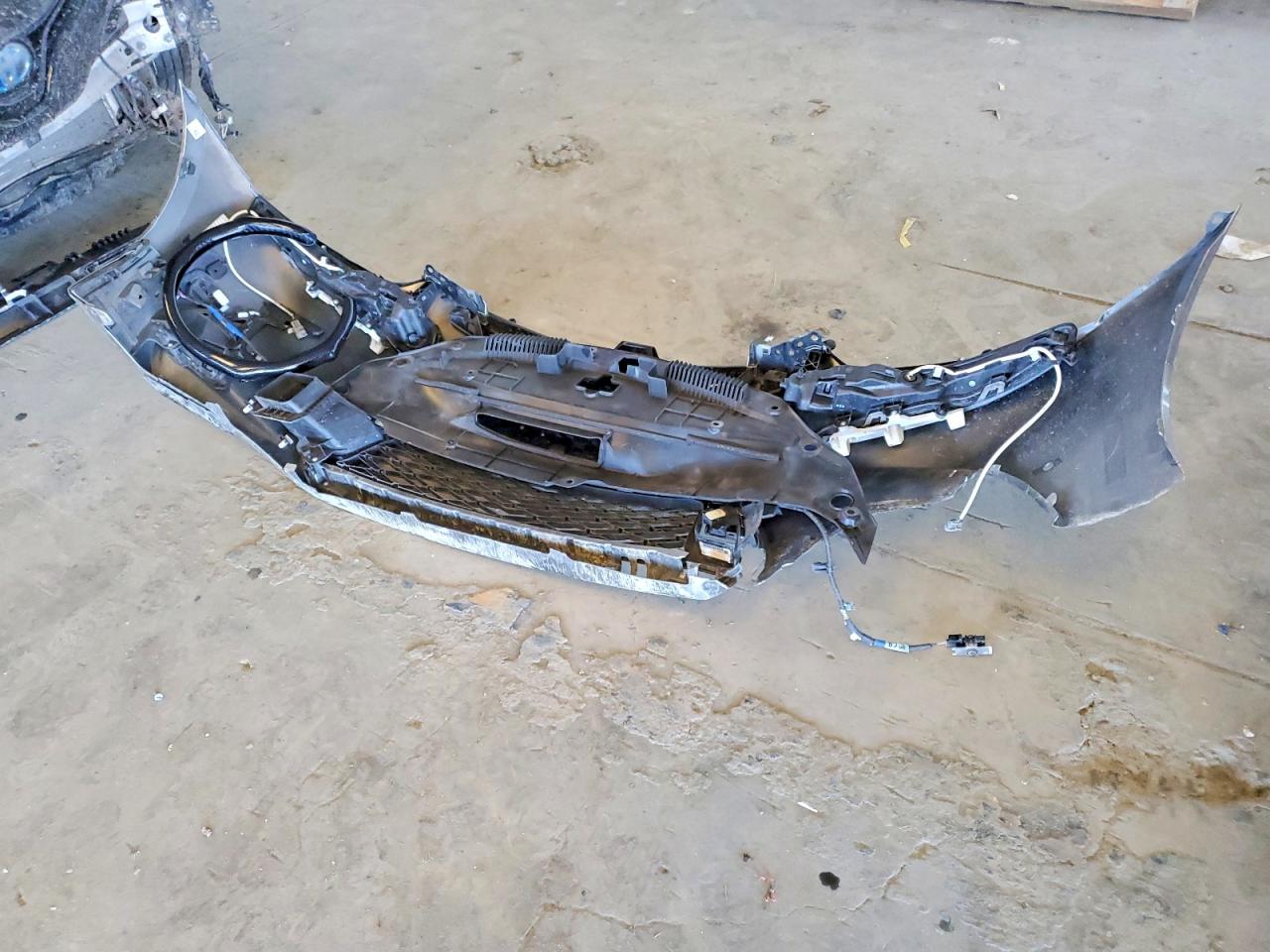 2019 Lexus Is 300 Silver vin: JTHBA1D26K5090895