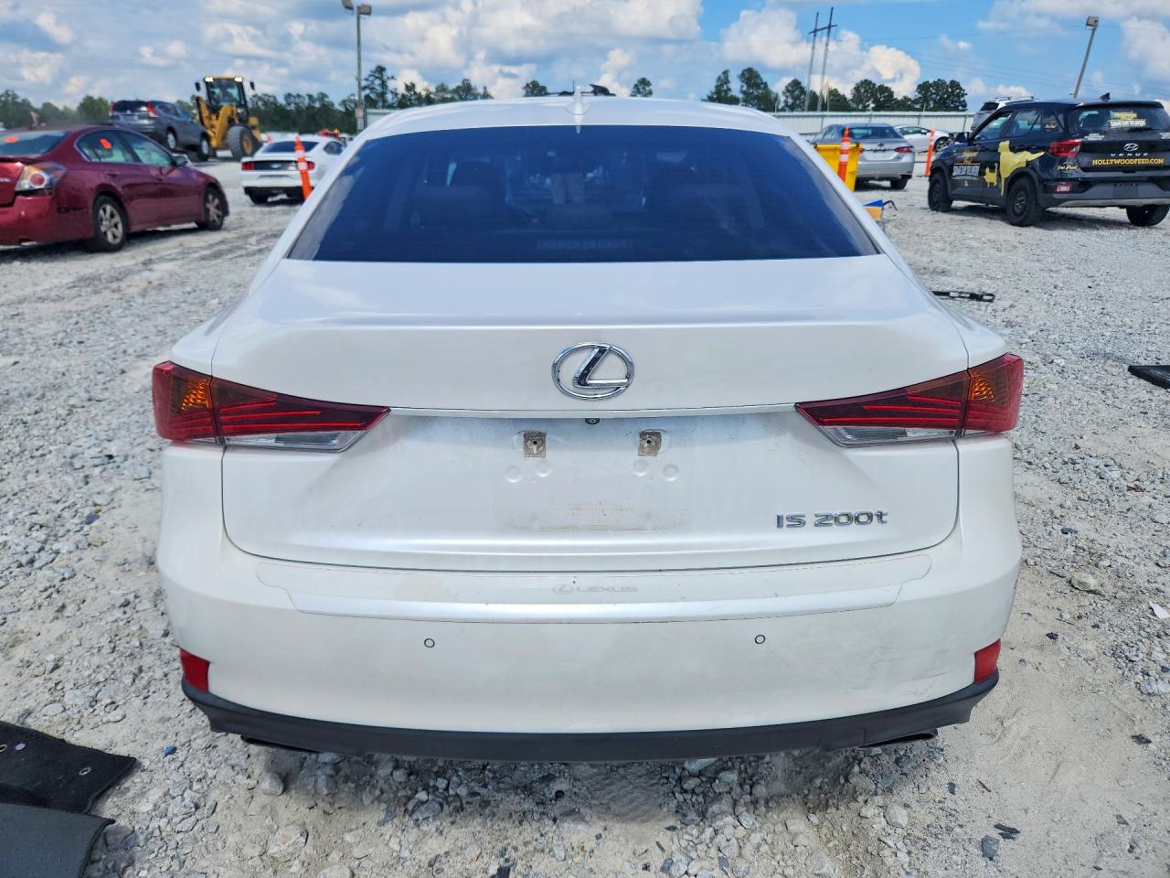 2017 Lexus Is 200t Белый vin: JTHBA1D27H5056697
