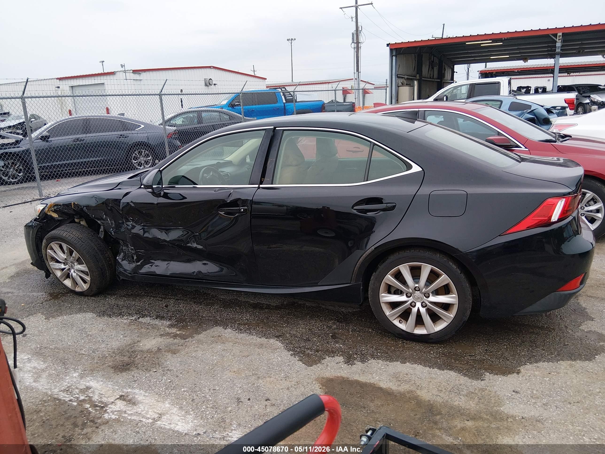 2016 Lexus Is 200t   Черный vin: JTHBA1D28G5007541